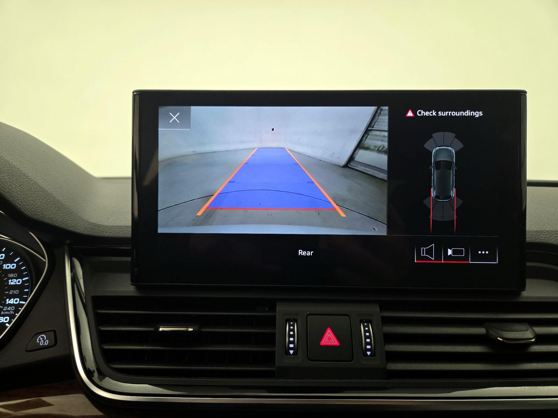 Thumbnail: 2022 Audi Q5 - 14