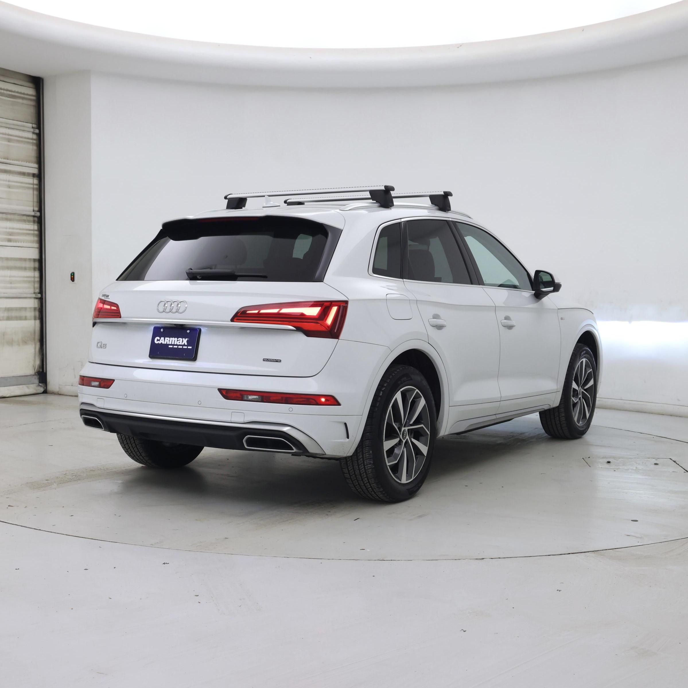 Thumbnail: 2022 Audi Q5 - 8