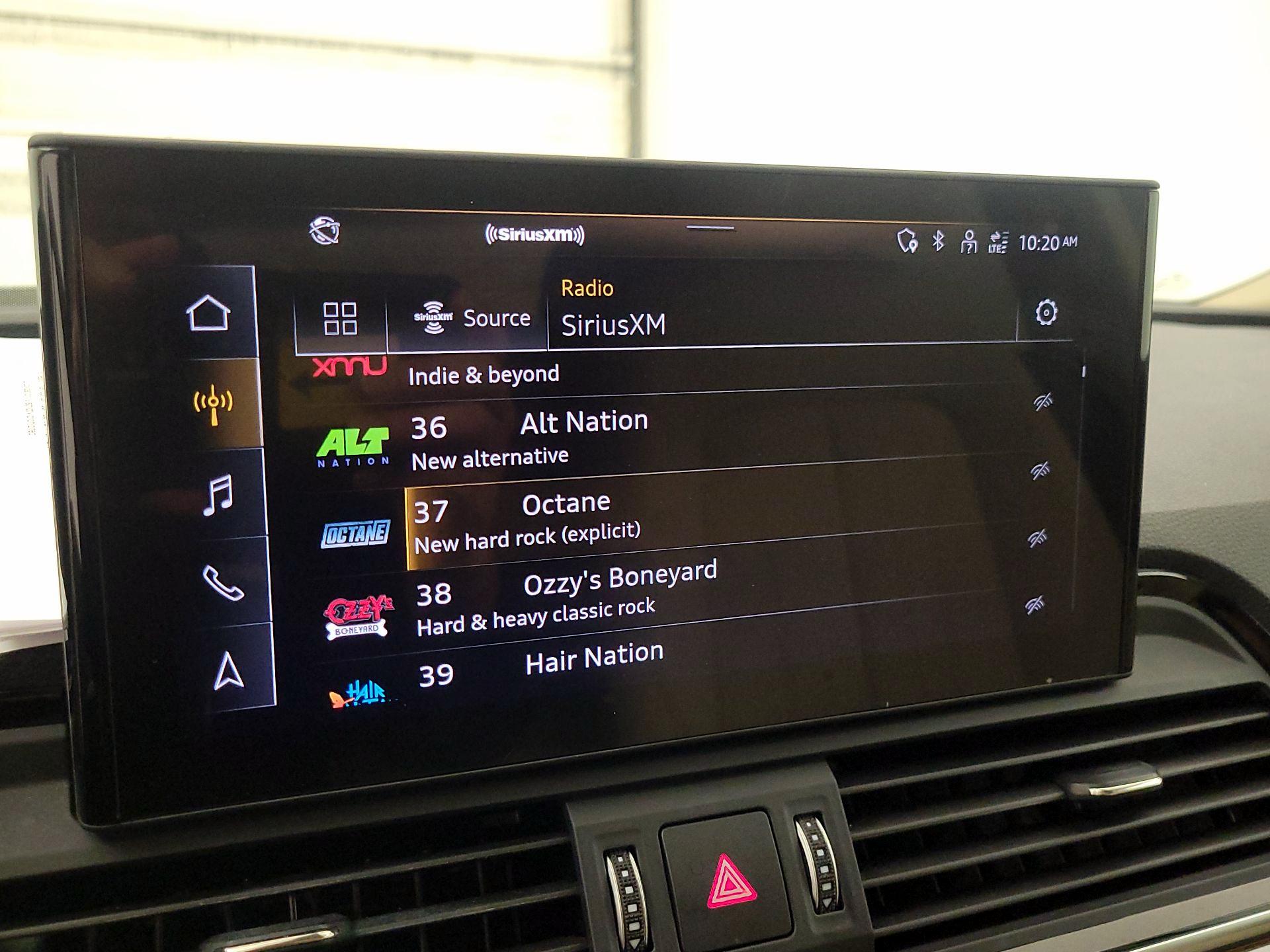 Thumbnail: 2022 Audi Q5 - 16