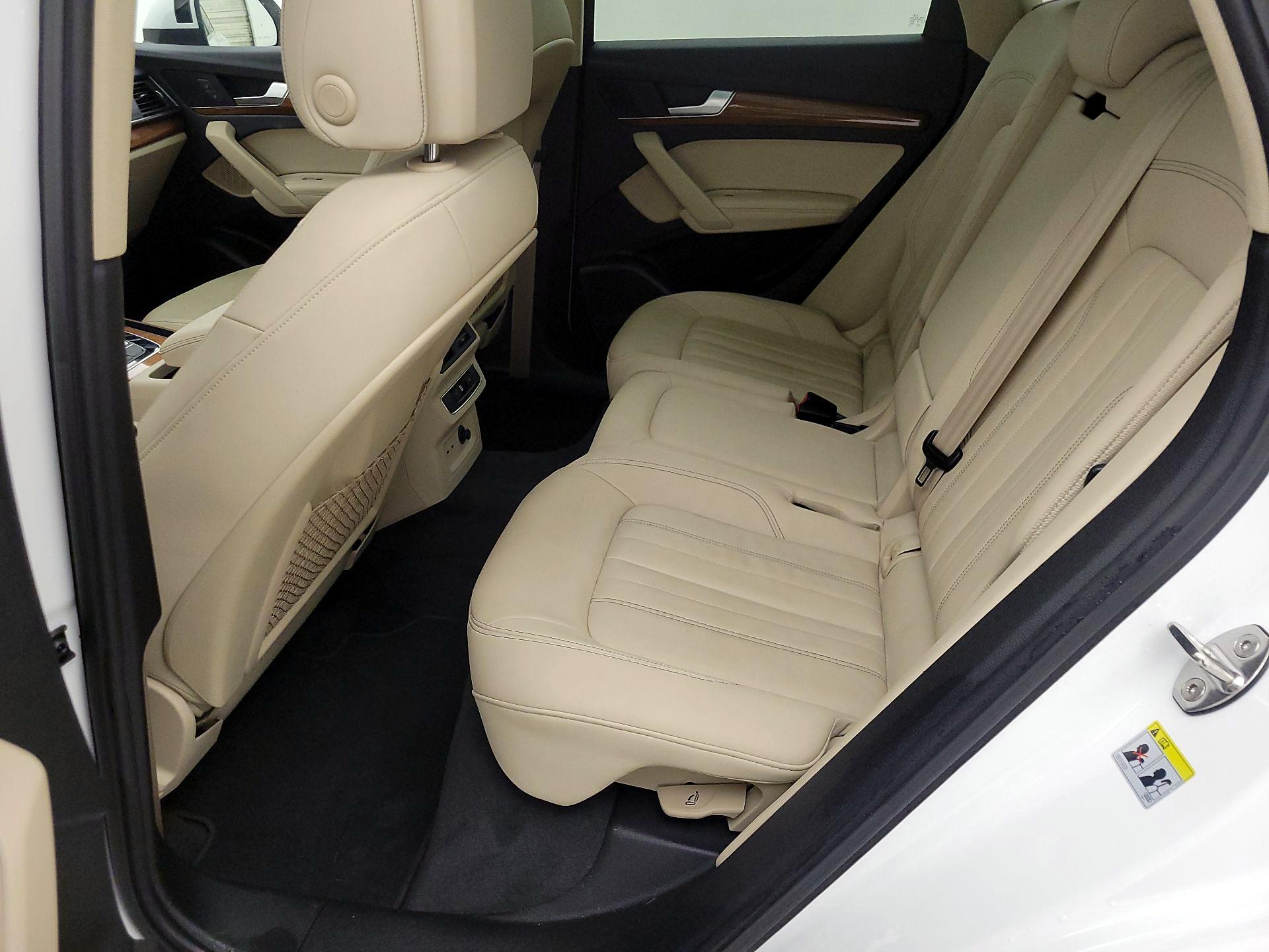 Thumbnail: 2022 Audi Q5 - 20