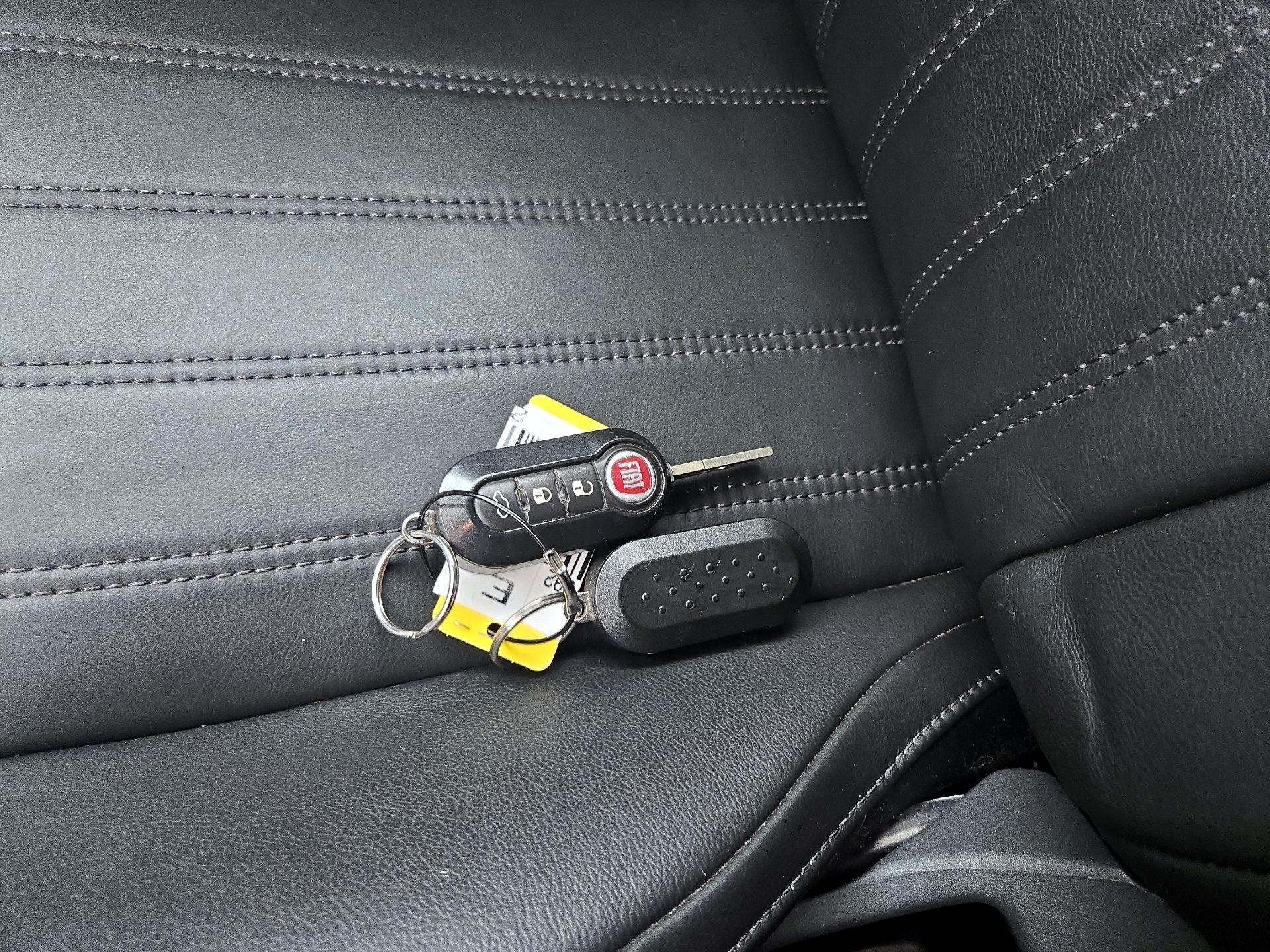 Thumbnail: 2015 Fiat 500 - 20