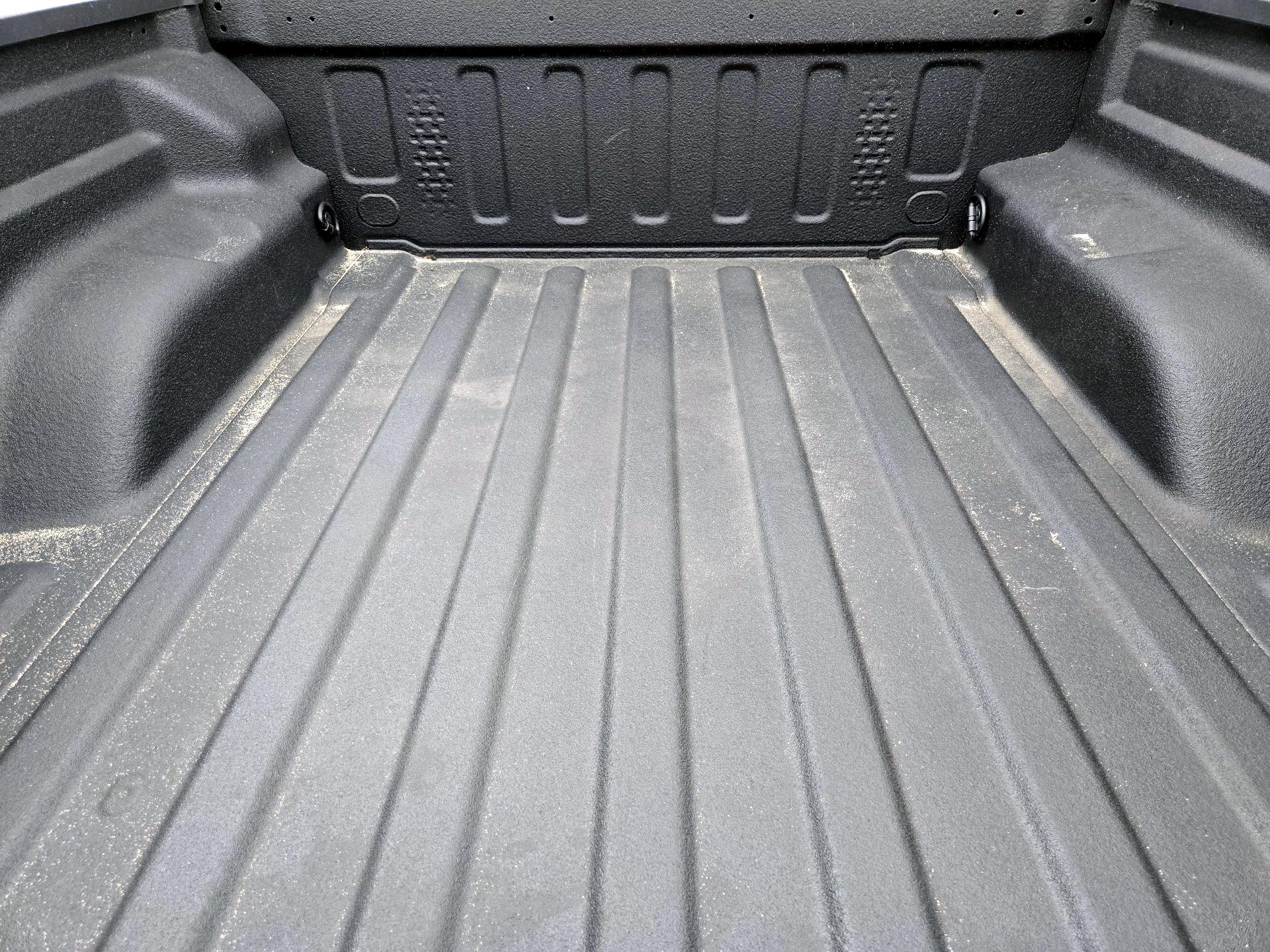 Thumbnail: 2022 Jeep Gladiator - 20