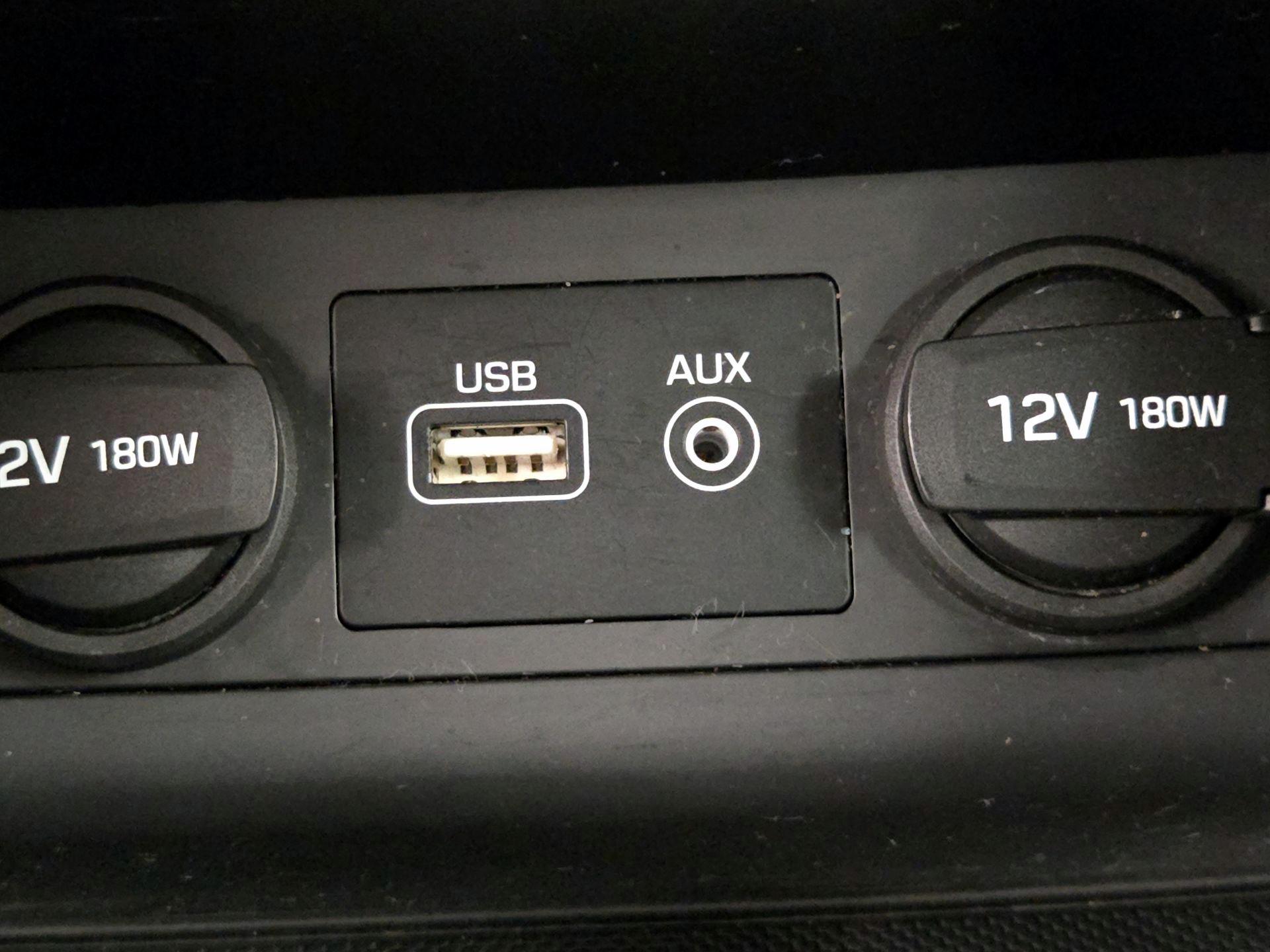 Thumbnail: 2015 Hyundai Sonata - 19