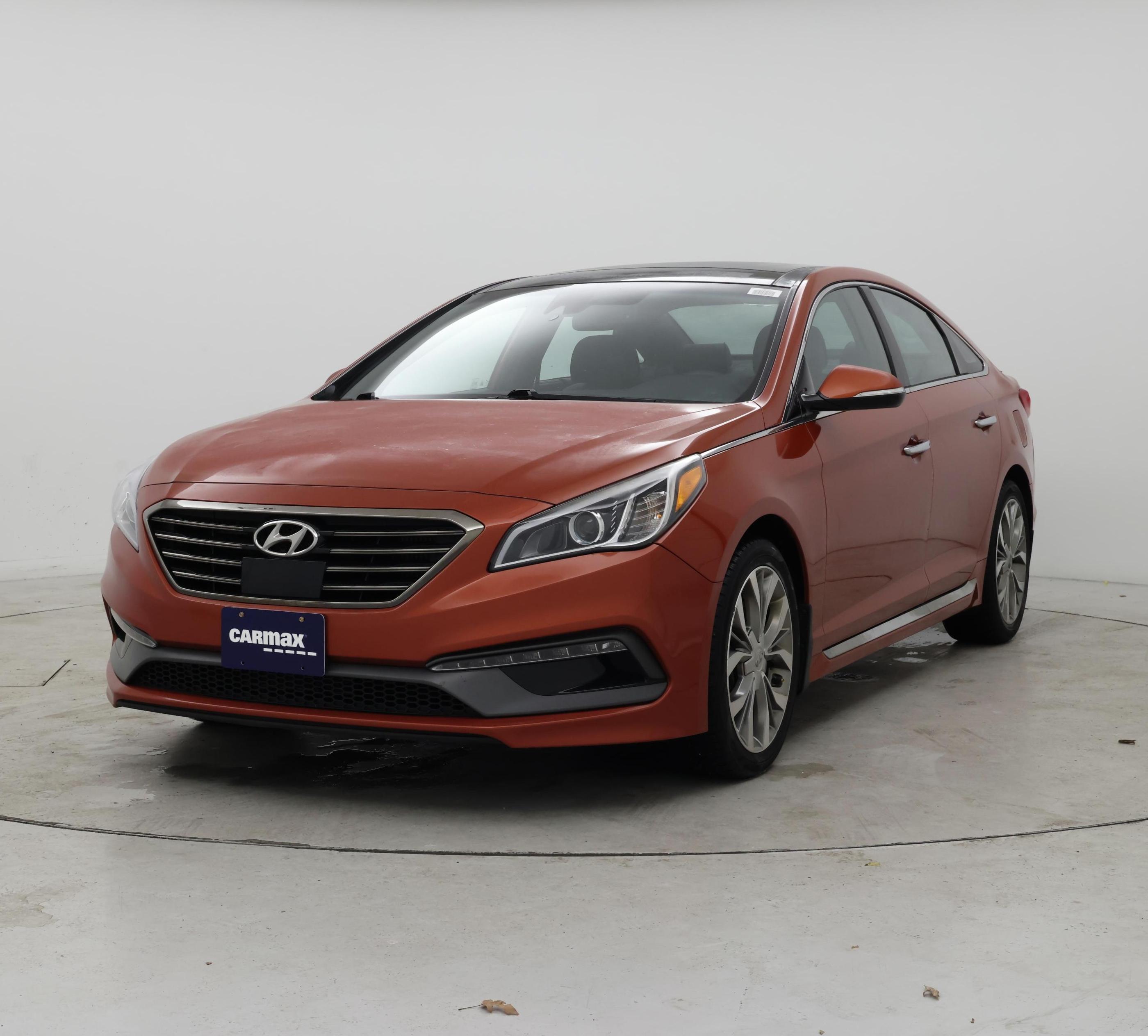 Thumbnail: 2015 Hyundai Sonata - 4