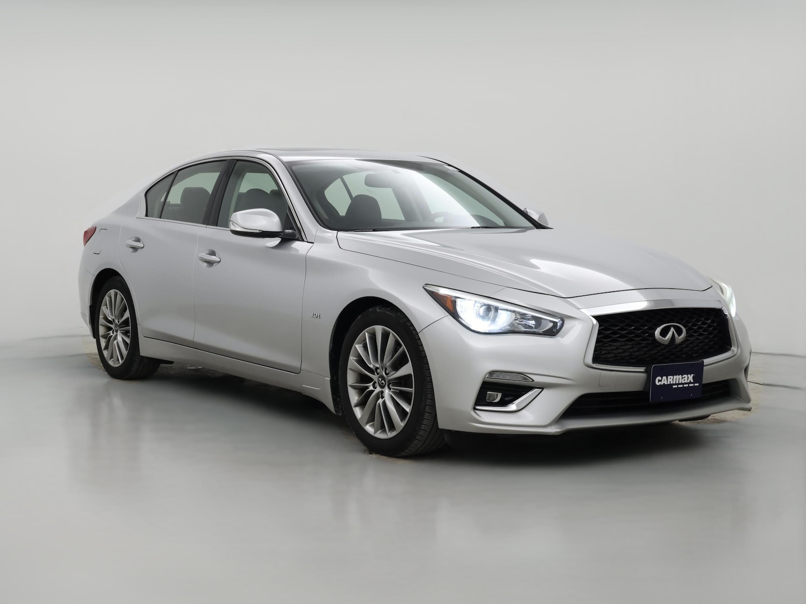2018 INFINITI Q50 LUXE