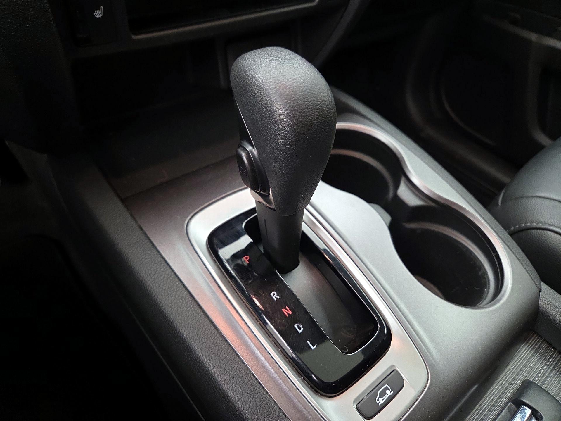 Thumbnail: 2019 Honda Pilot - 17