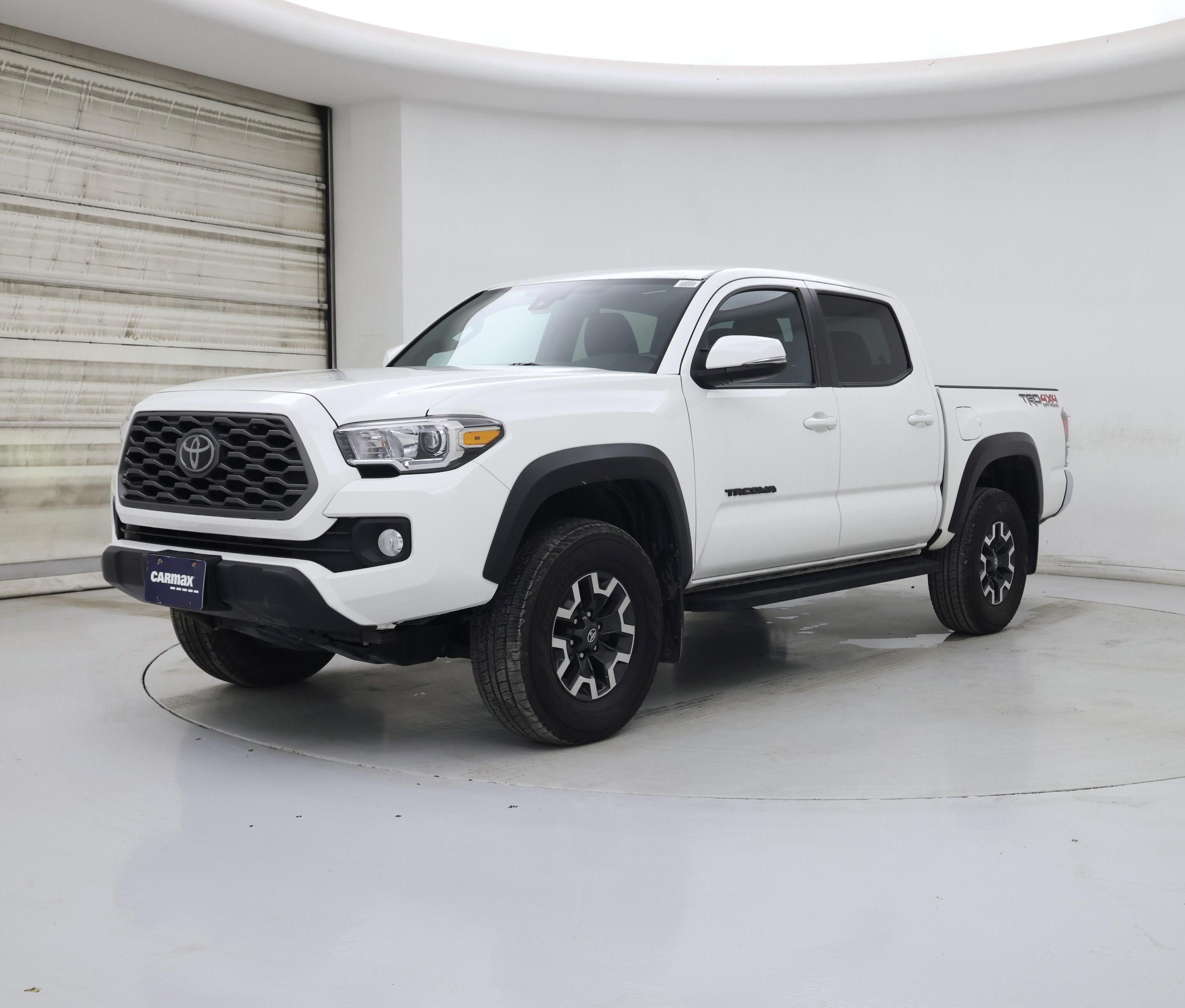 Thumbnail: 2023 Toyota Tacoma - 4