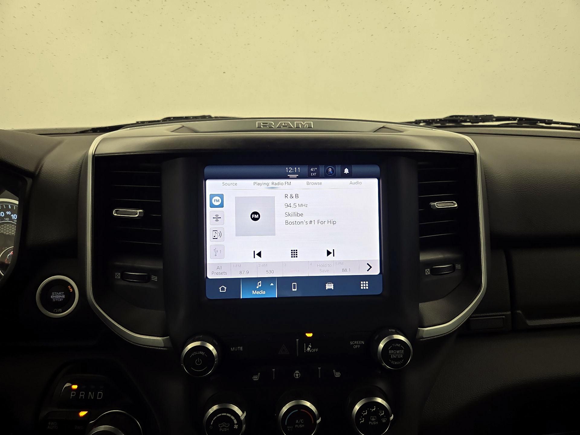 Thumbnail: 2023 RAM 1500 - 14