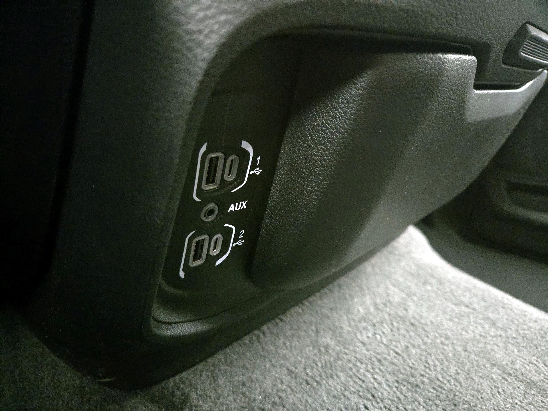 Thumbnail: 2023 RAM 1500 - 17