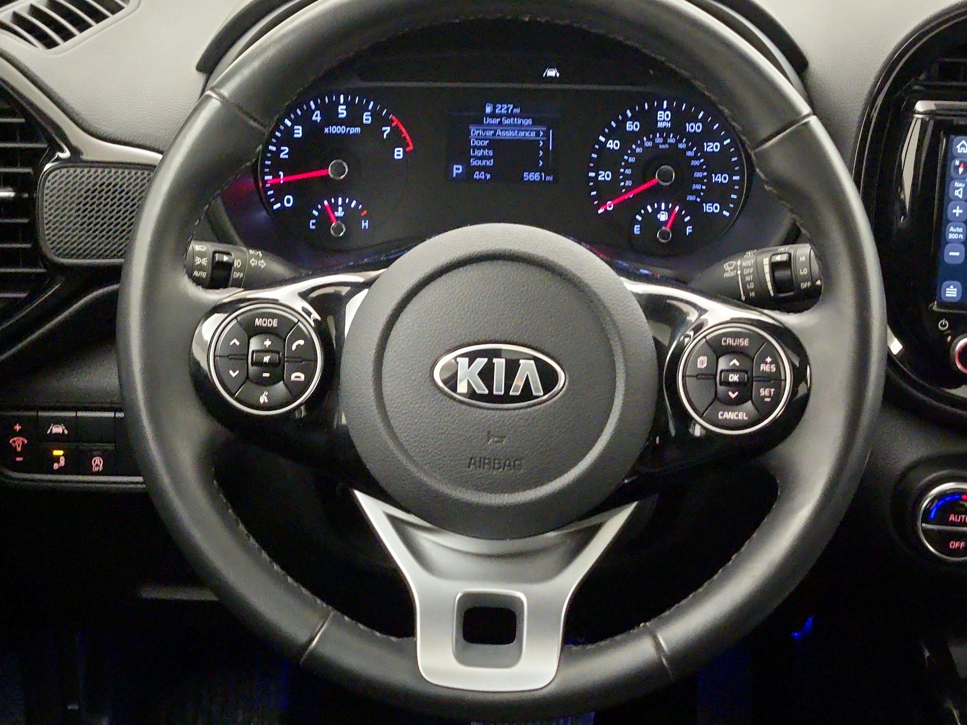 Thumbnail: 2021 Kia Soul - 10