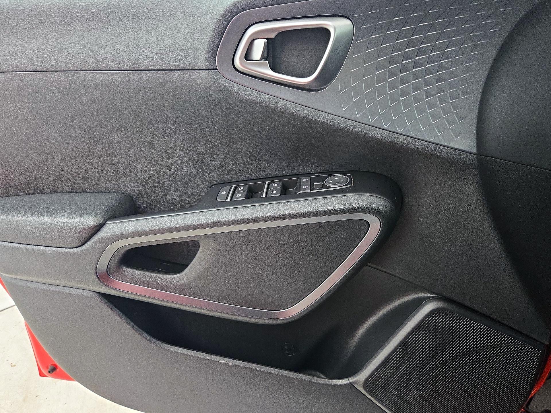 Thumbnail: 2021 Kia Soul - 12