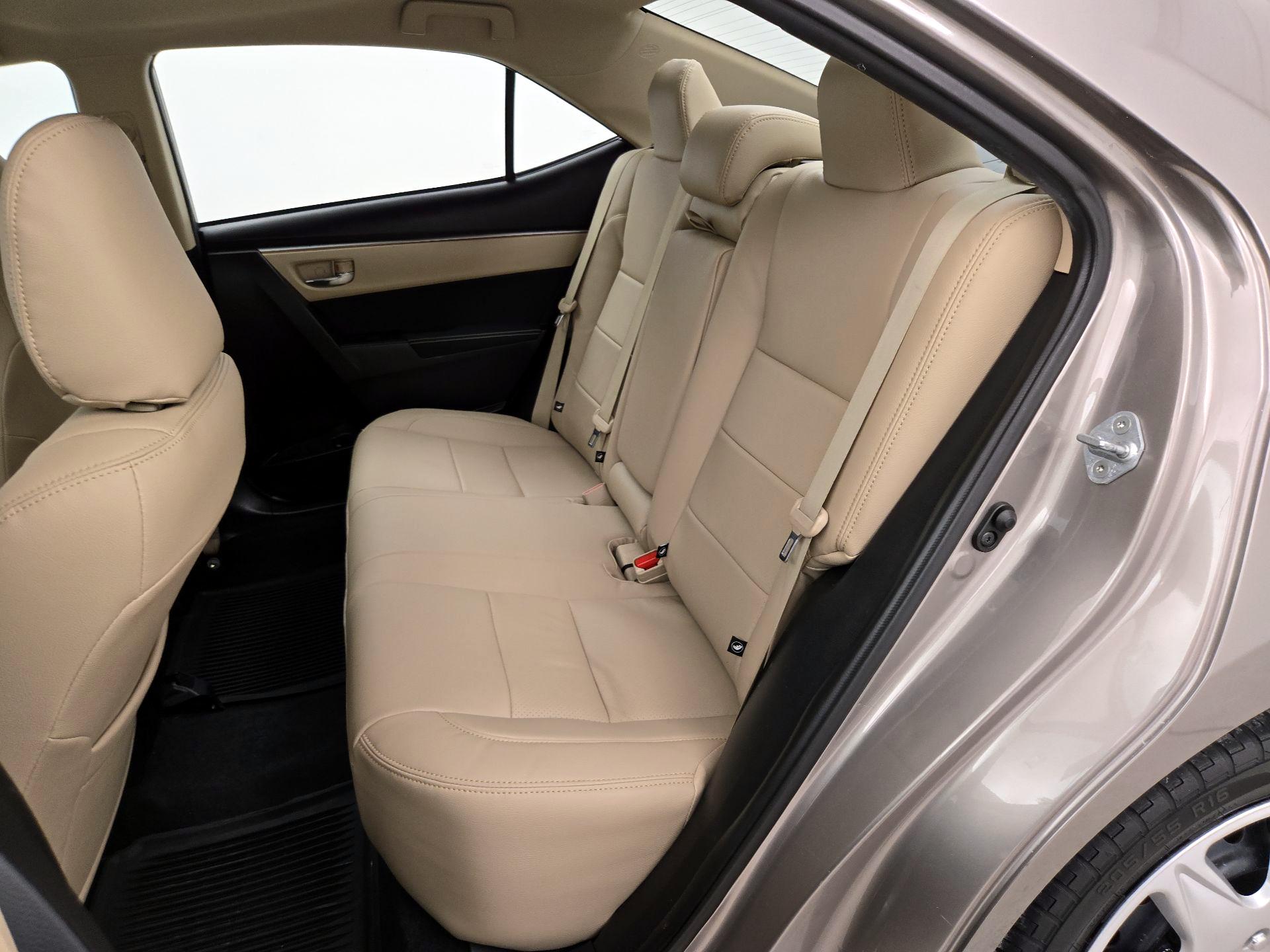 Thumbnail: 2016 Toyota Corolla - 19