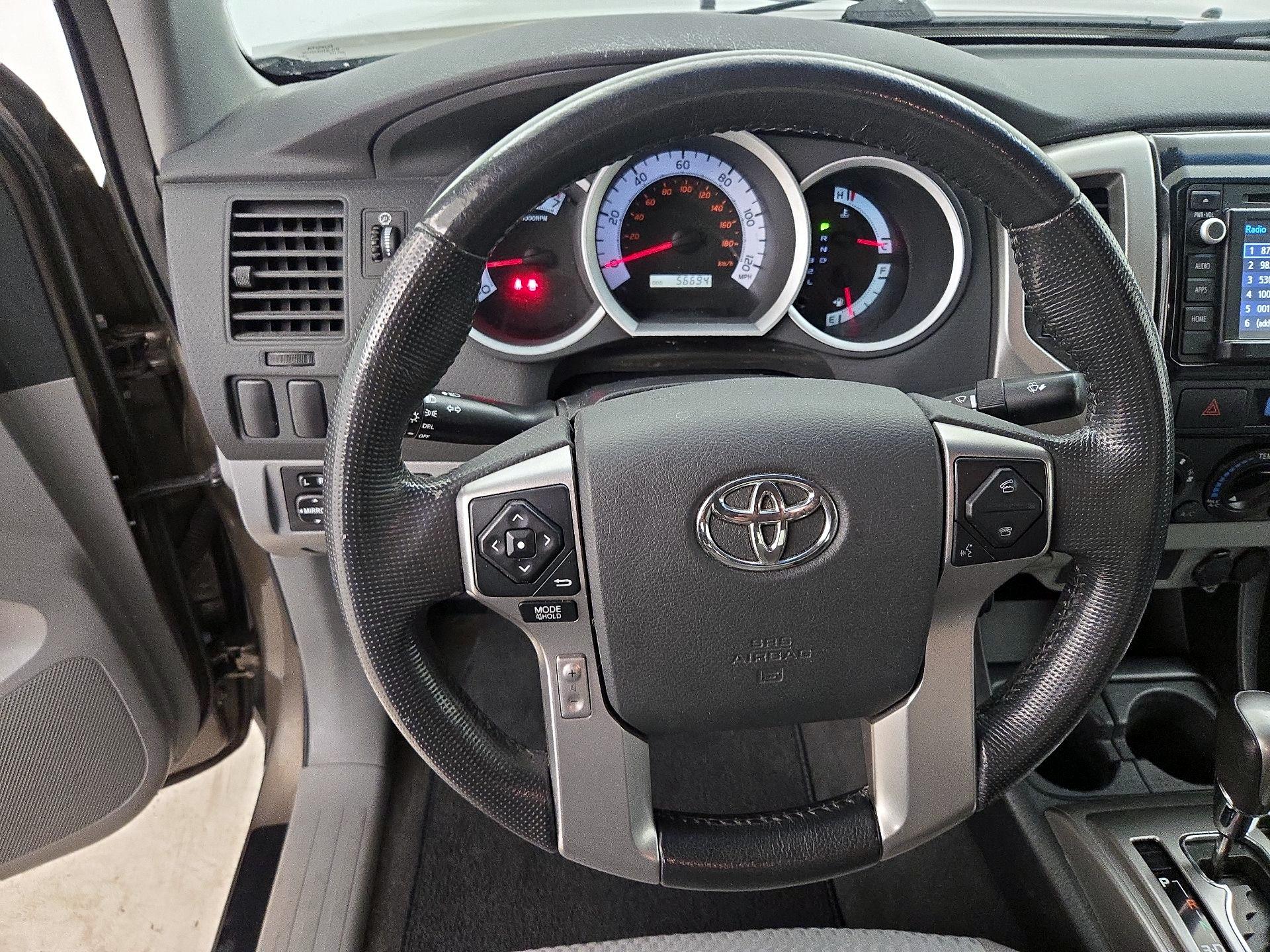 Thumbnail: 2014 Toyota Tacoma - 10