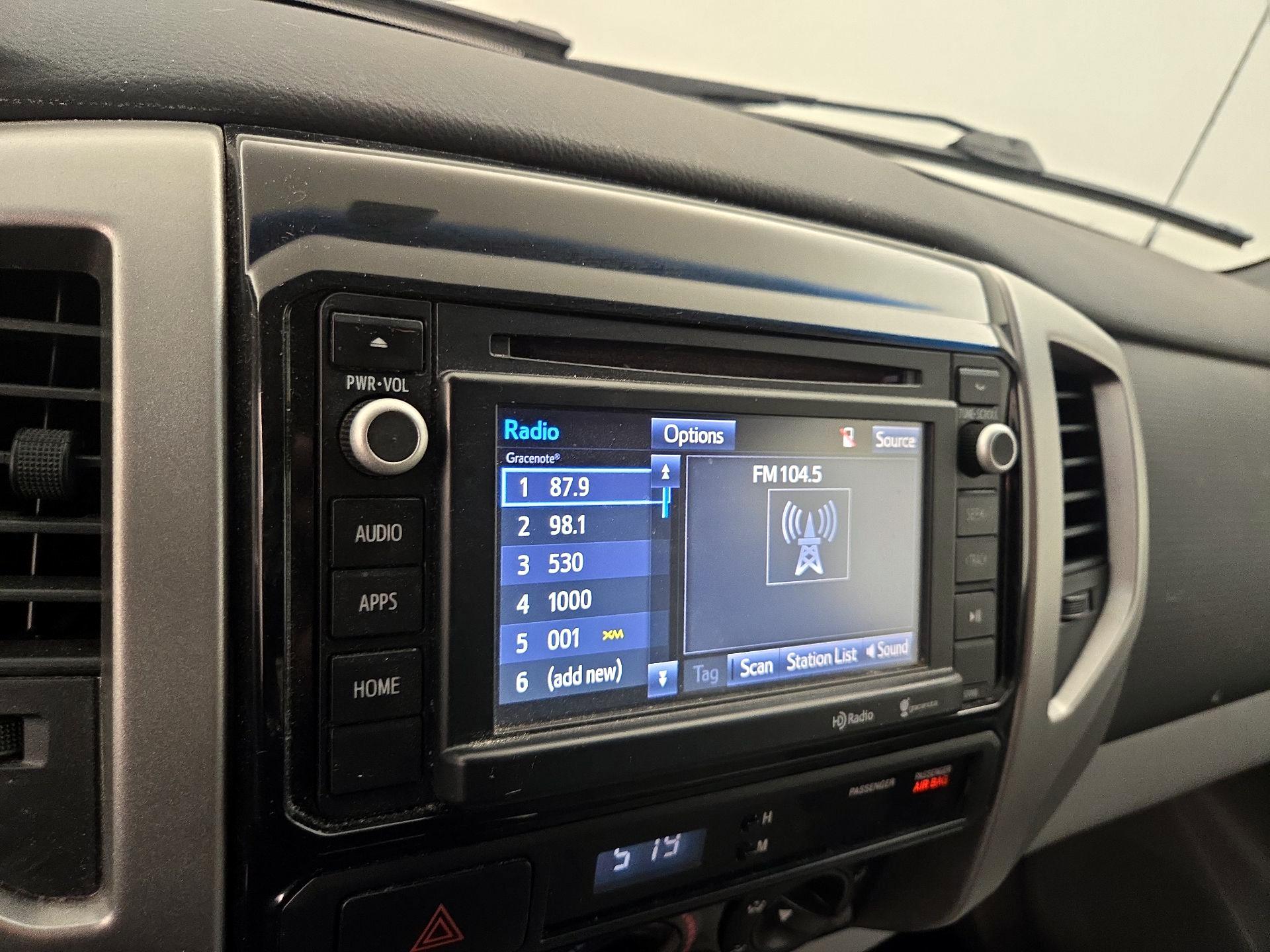 Thumbnail: 2014 Toyota Tacoma - 15