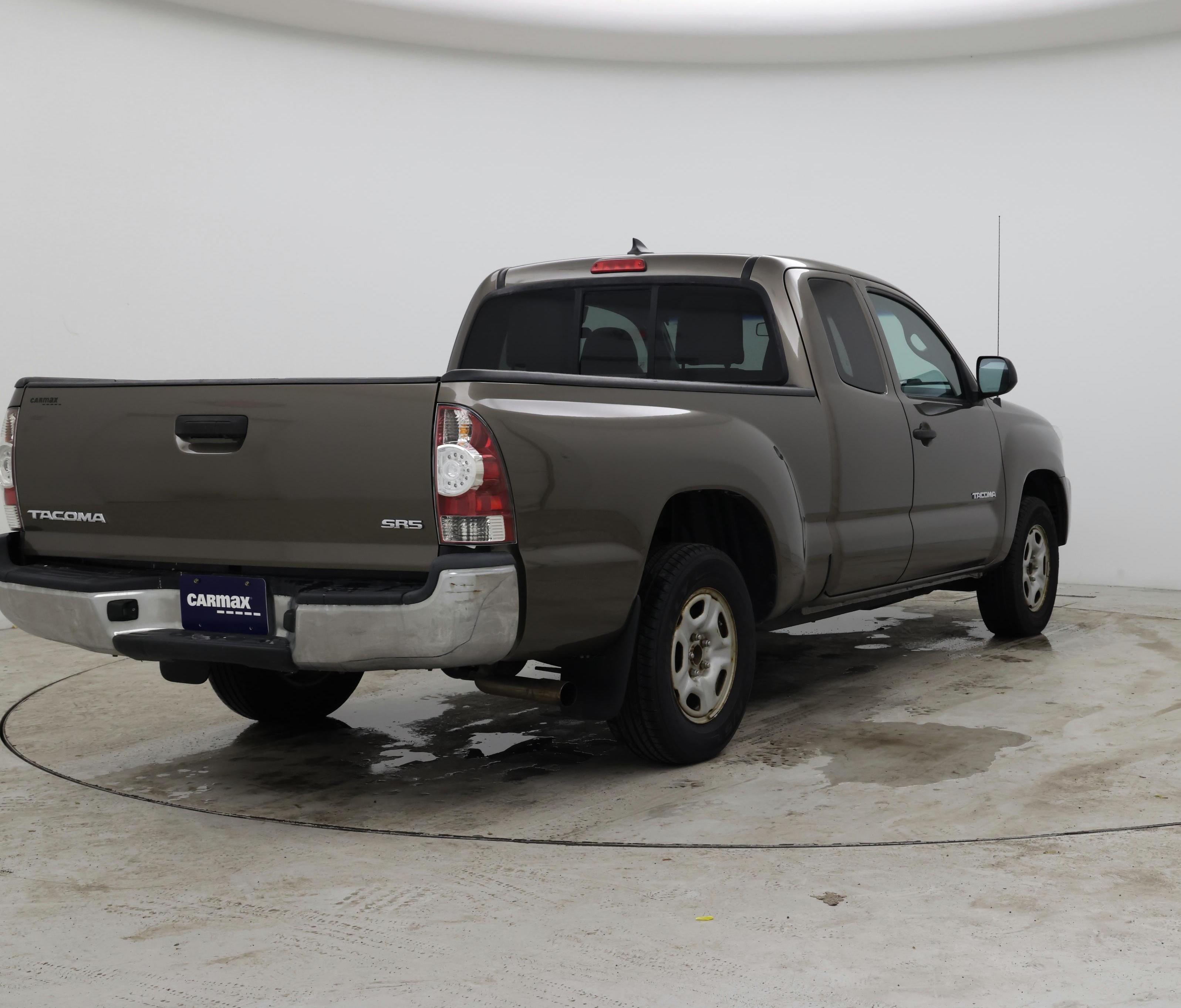 Thumbnail: 2014 Toyota Tacoma - 8