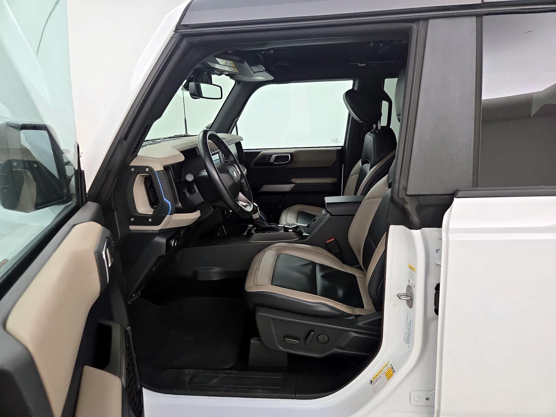 Thumbnail: 2023 Ford Bronco - 11