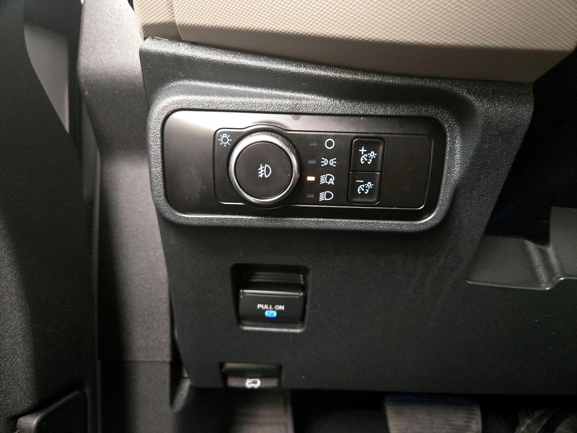 Thumbnail: 2023 Ford Bronco - 13