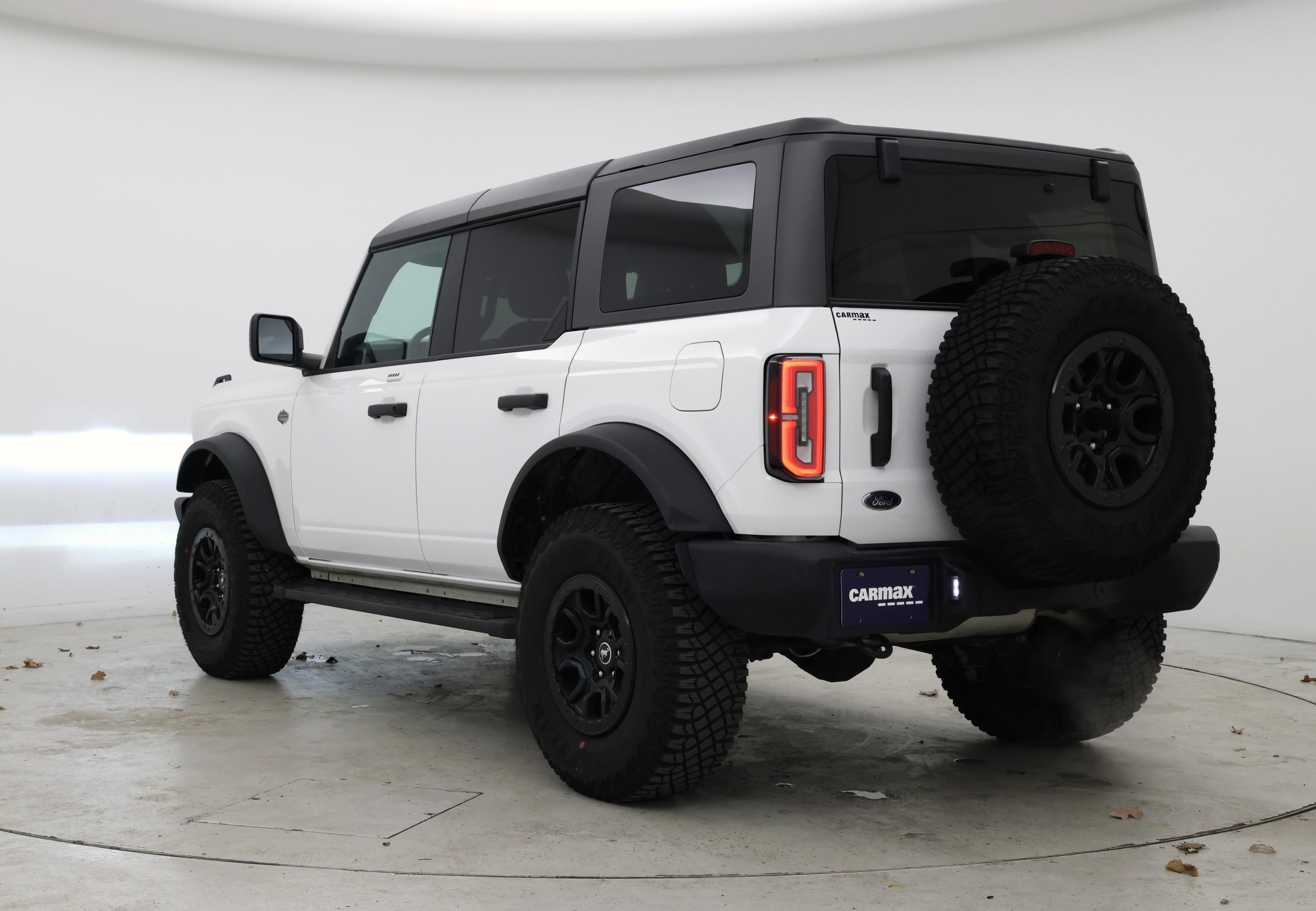 Thumbnail: 2023 Ford Bronco - 2