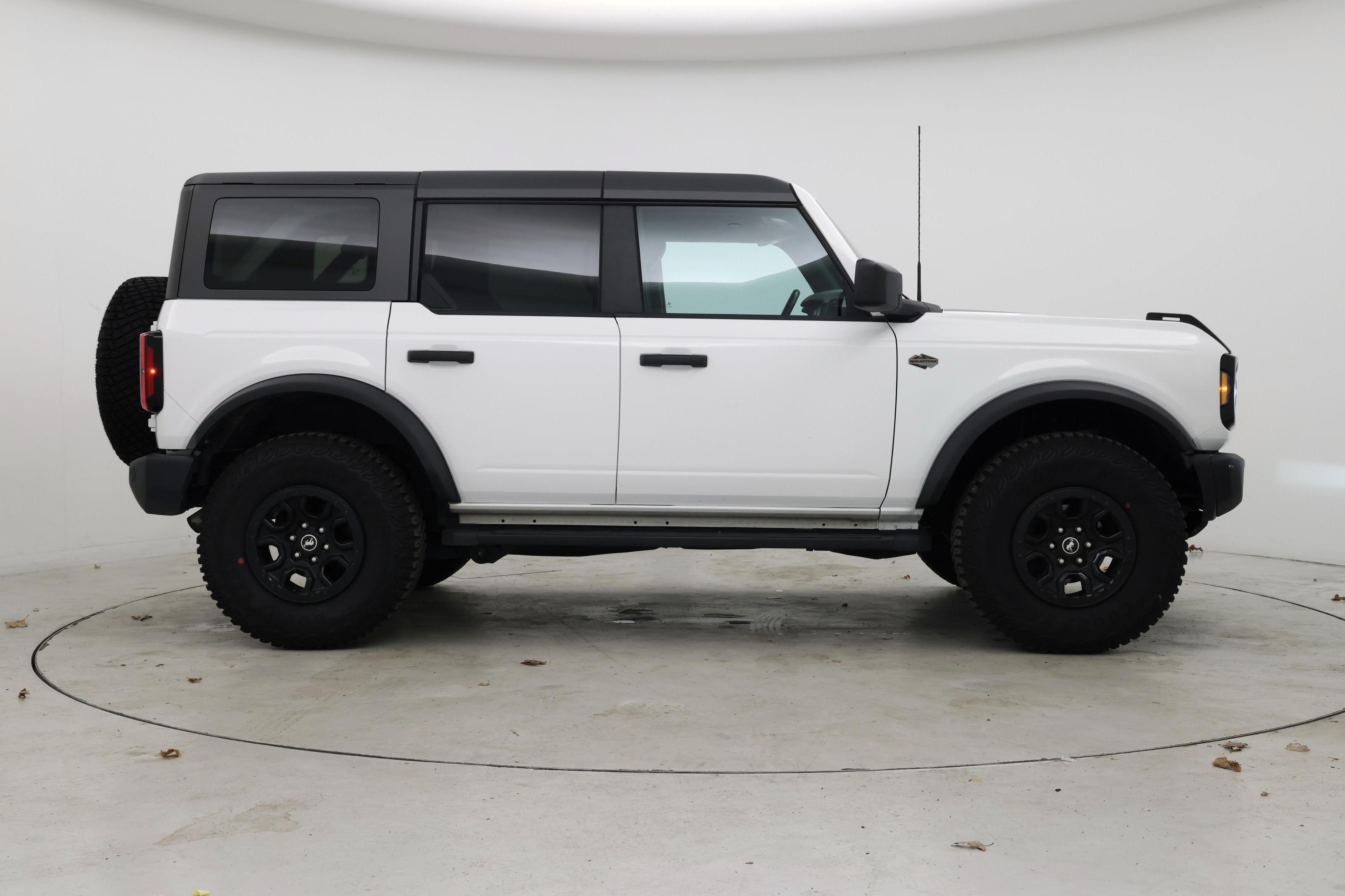 Thumbnail: 2023 Ford Bronco - 7