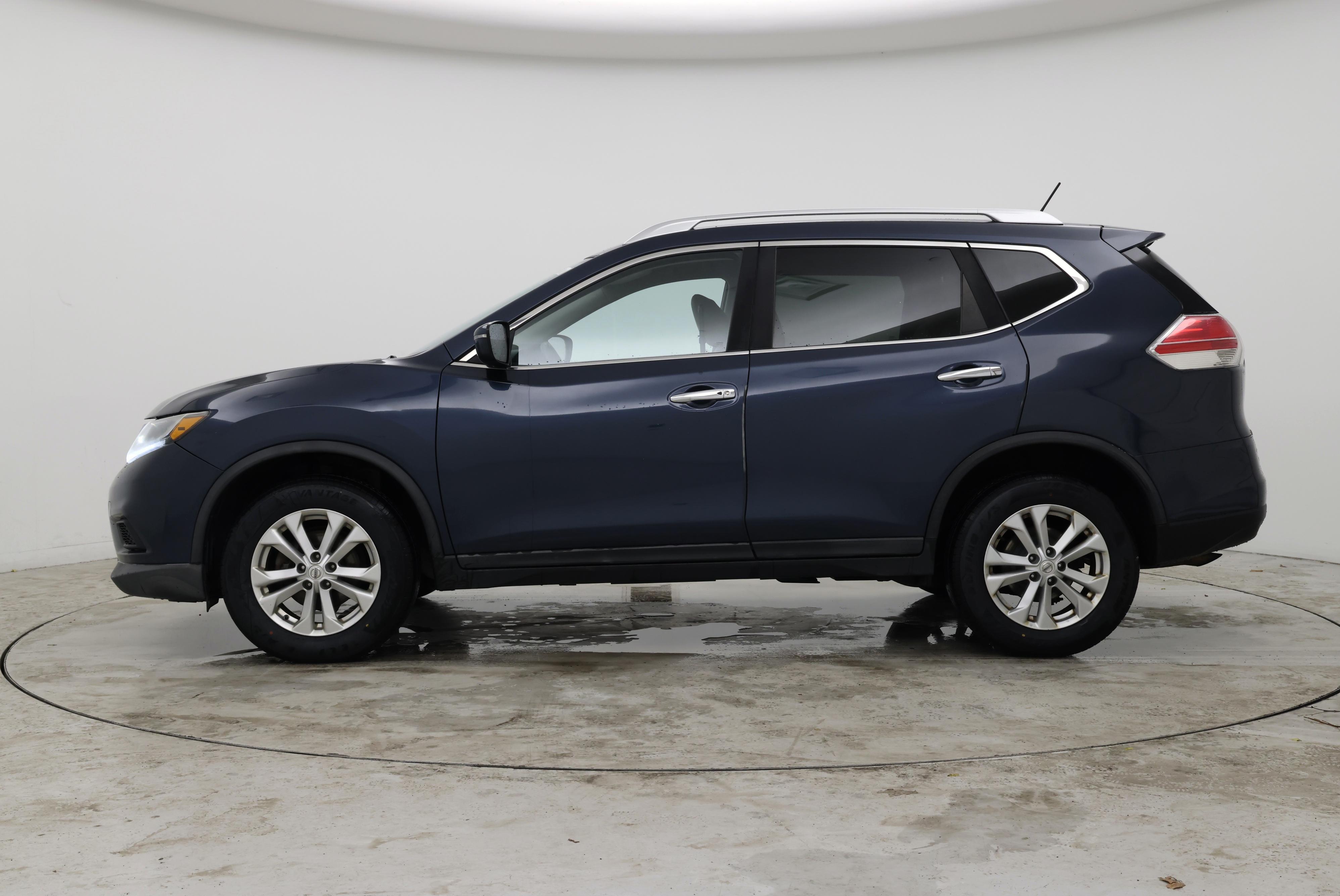 Thumbnail: 2016 Nissan Rogue - 3