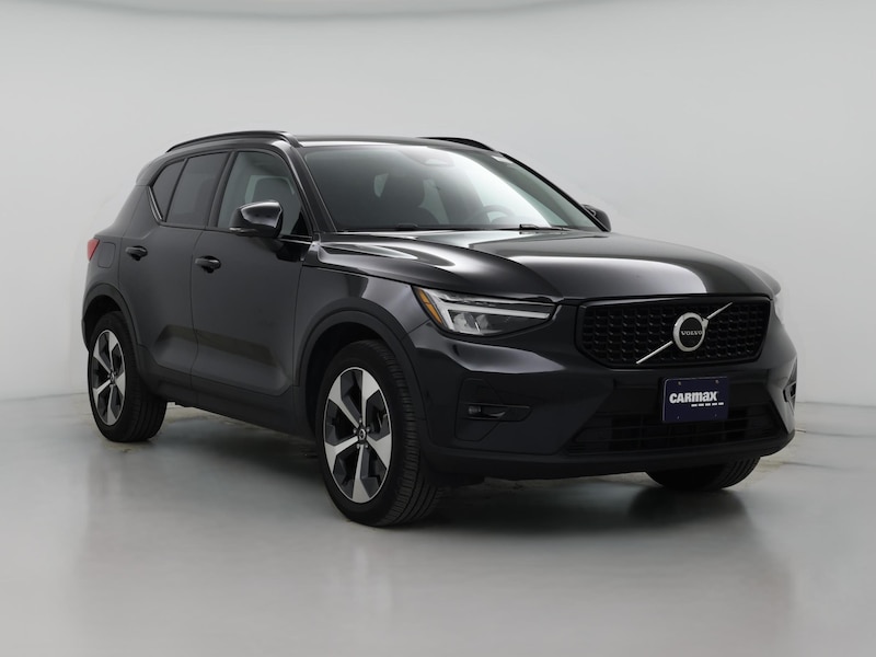 2023 Volvo XC40 B5 Plus -
                  North Attleboro, MA