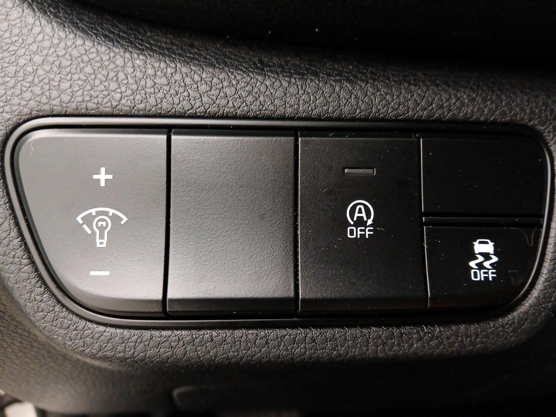 Thumbnail: 2021 Kia Seltos - 13