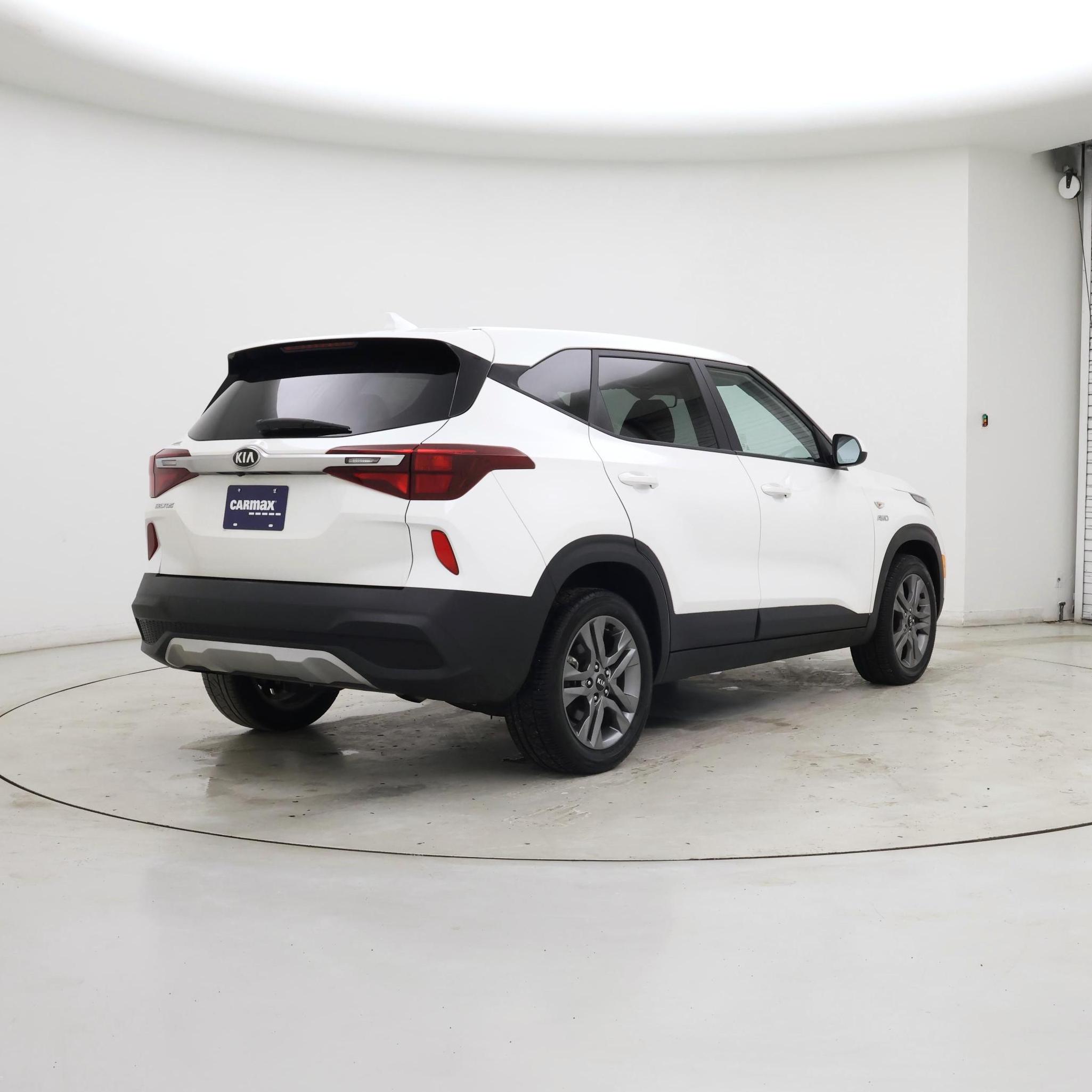 Thumbnail: 2021 Kia Seltos - 8