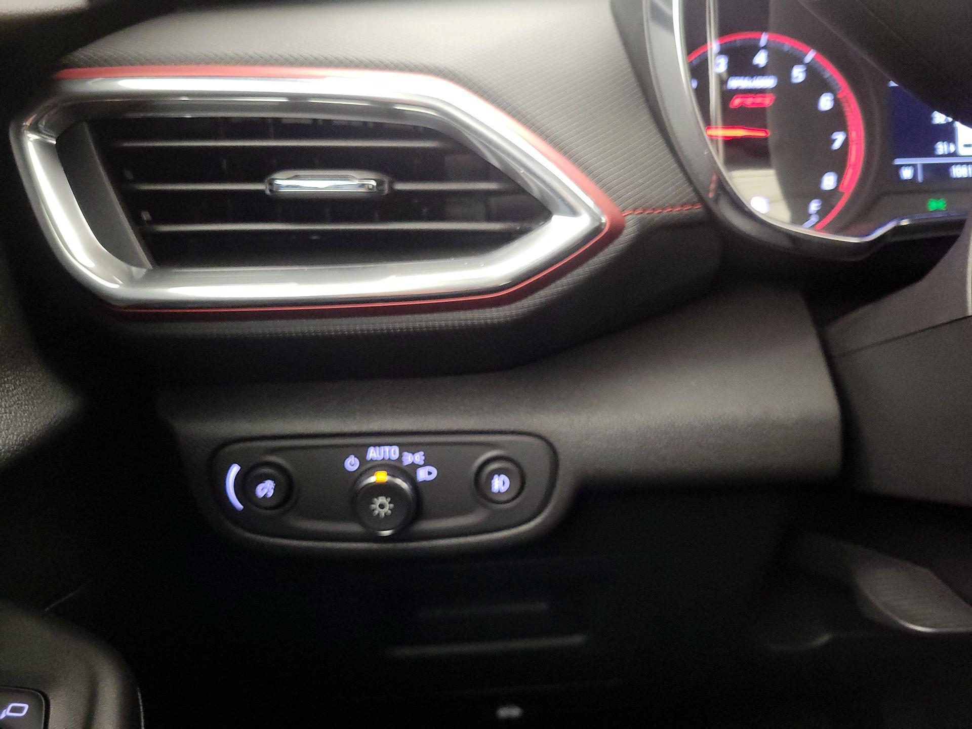 Thumbnail: 2023 Chevrolet TrailBlazer - 13