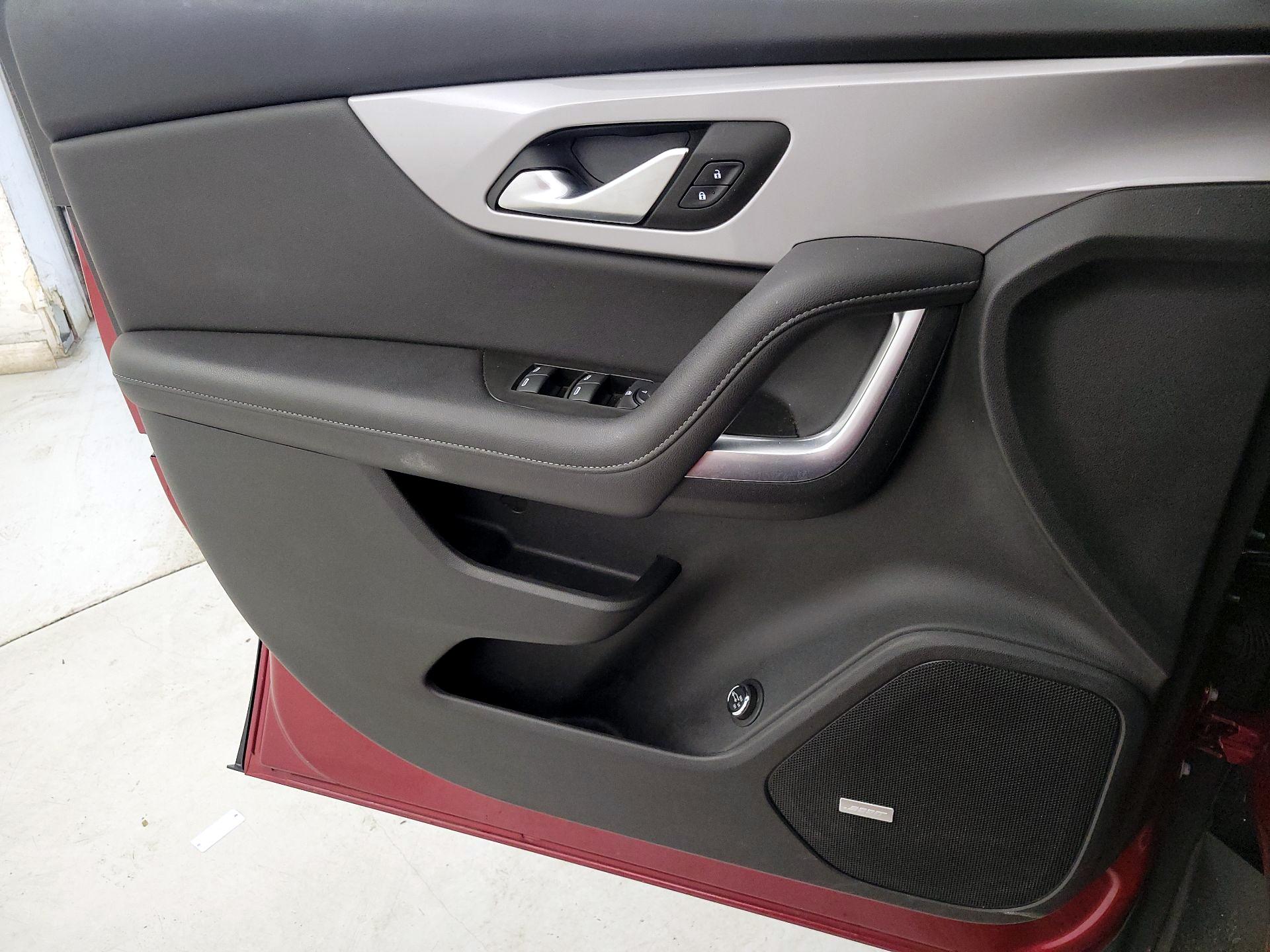 Thumbnail: 2022 Chevrolet Blazer - 12