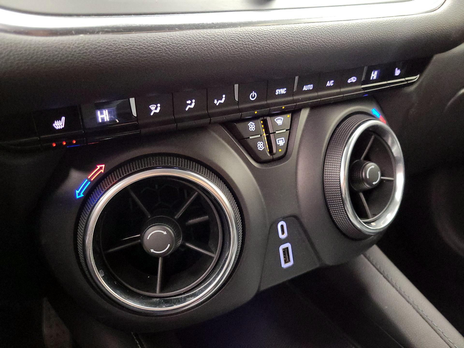 Thumbnail: 2022 Chevrolet Blazer - 16