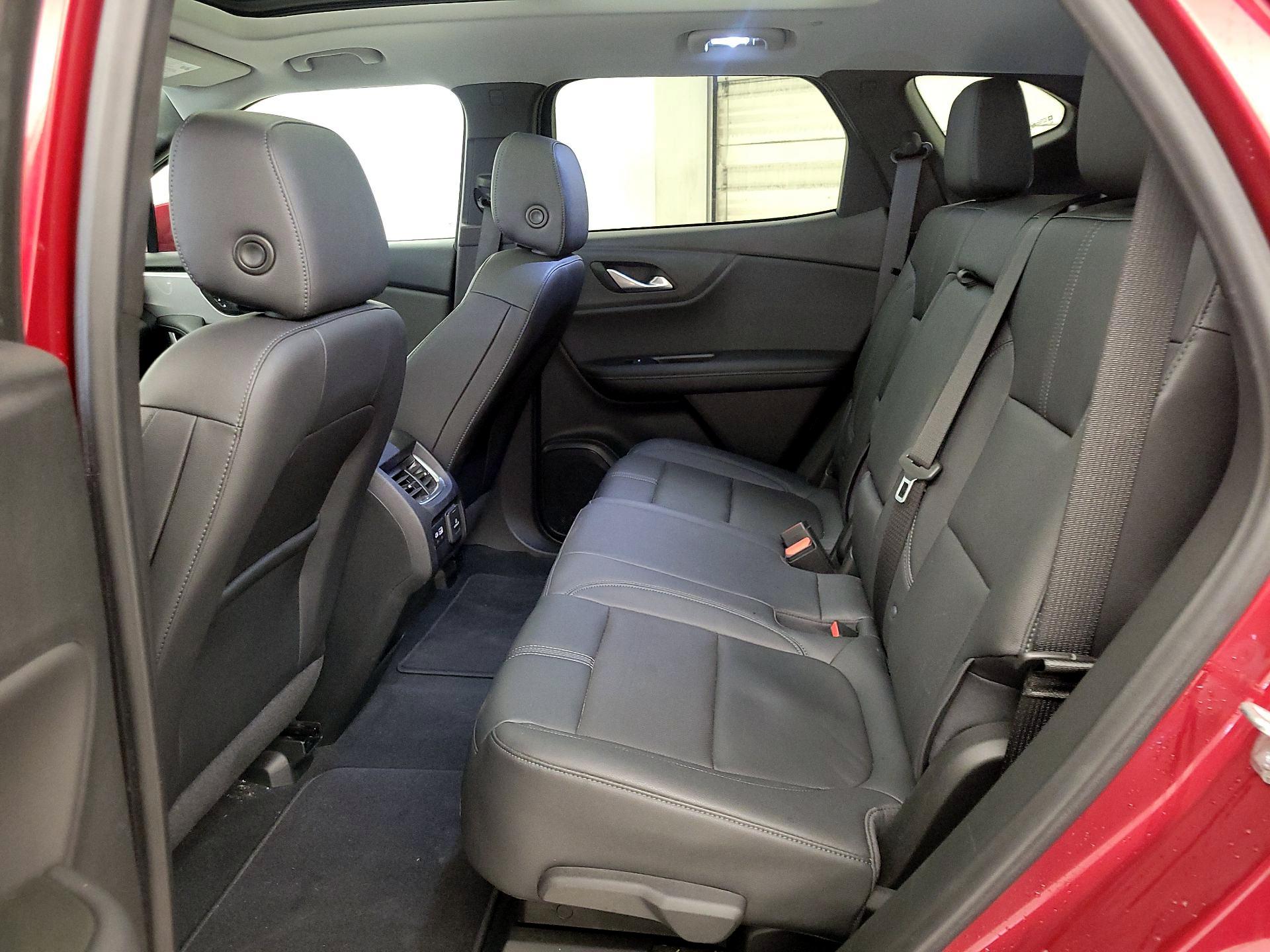 Thumbnail: 2022 Chevrolet Blazer - 20