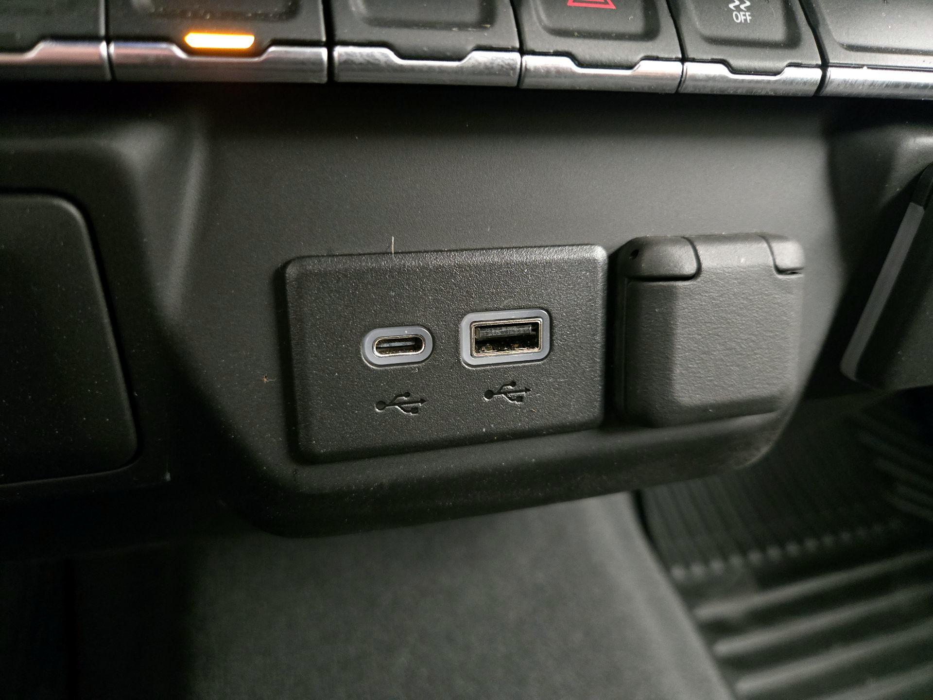 Thumbnail: 2022 Chevrolet Silverado 1500 - 18