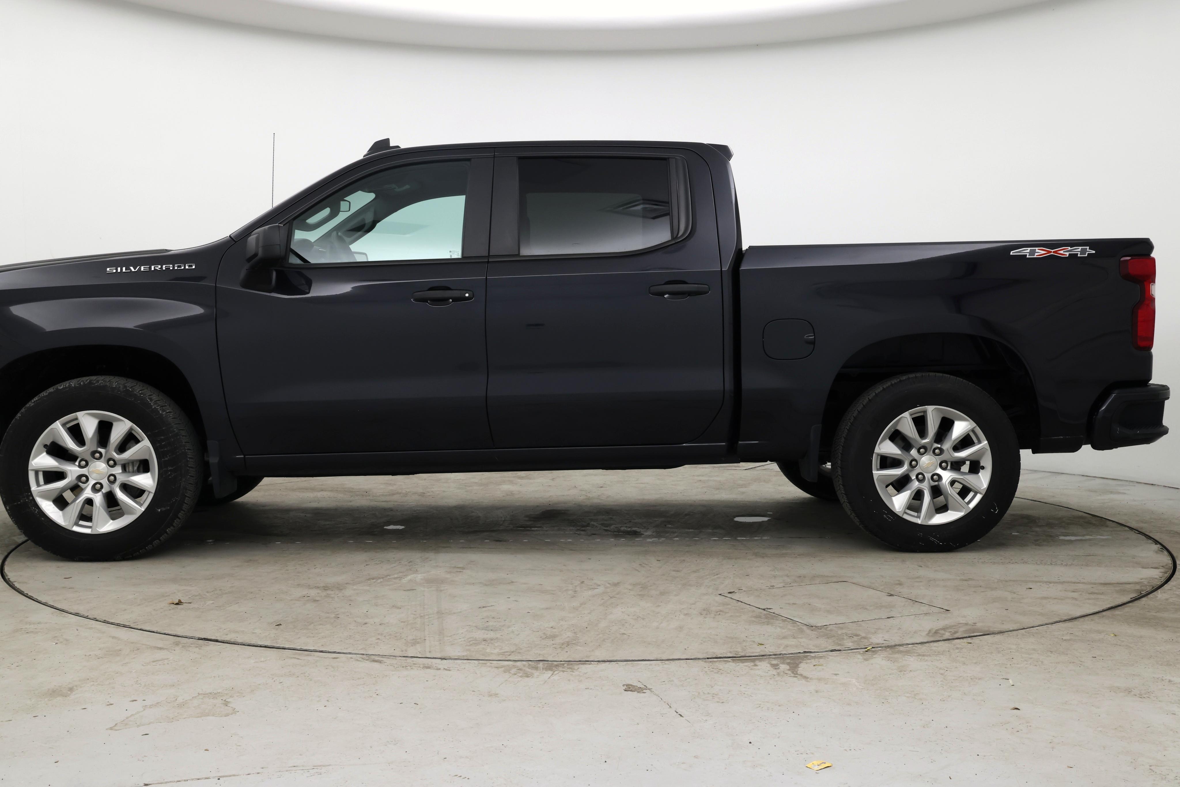 Thumbnail: 2022 Chevrolet Silverado 1500 - 3