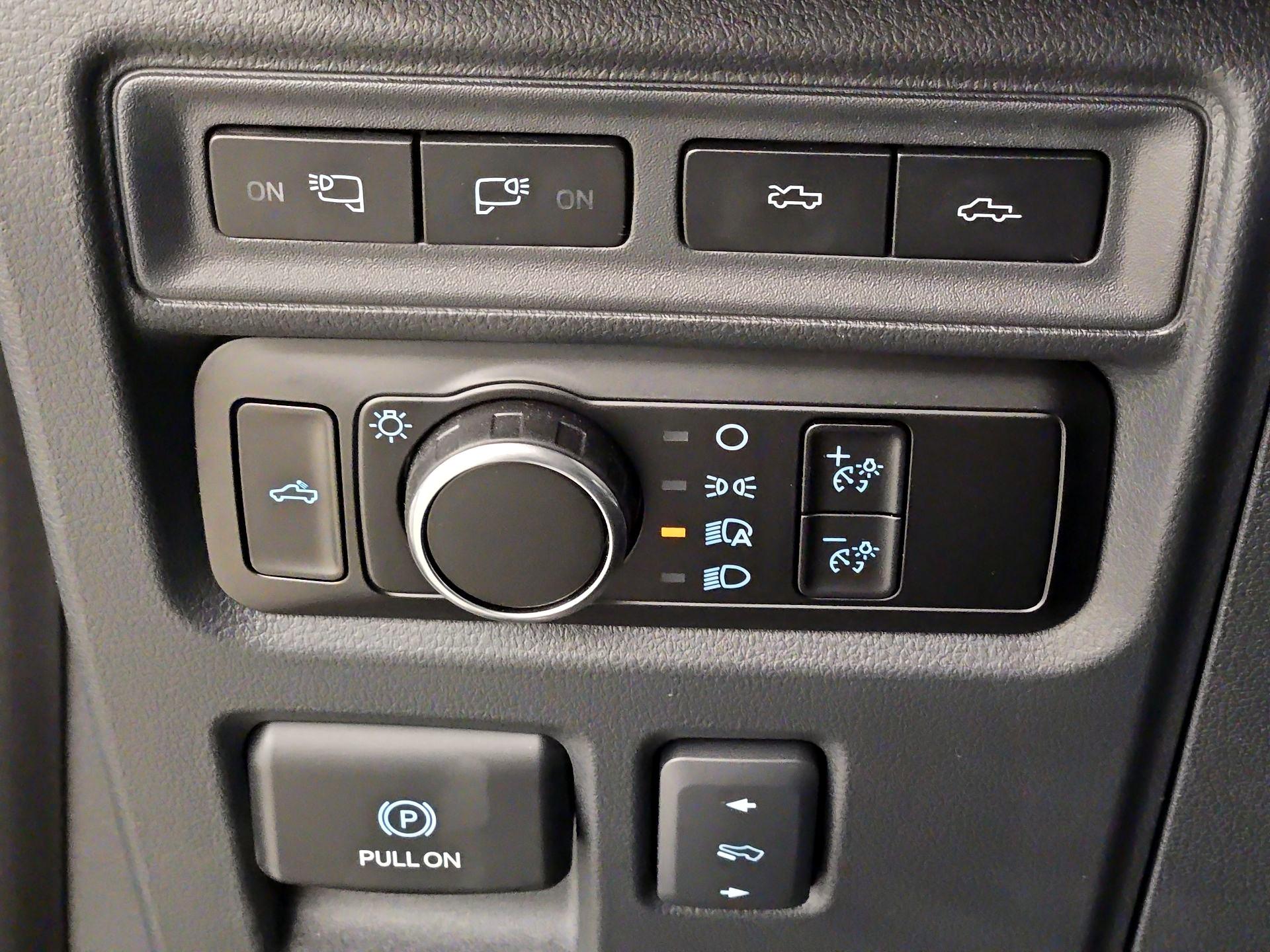 Thumbnail: 2024 Ford F-150 - 13