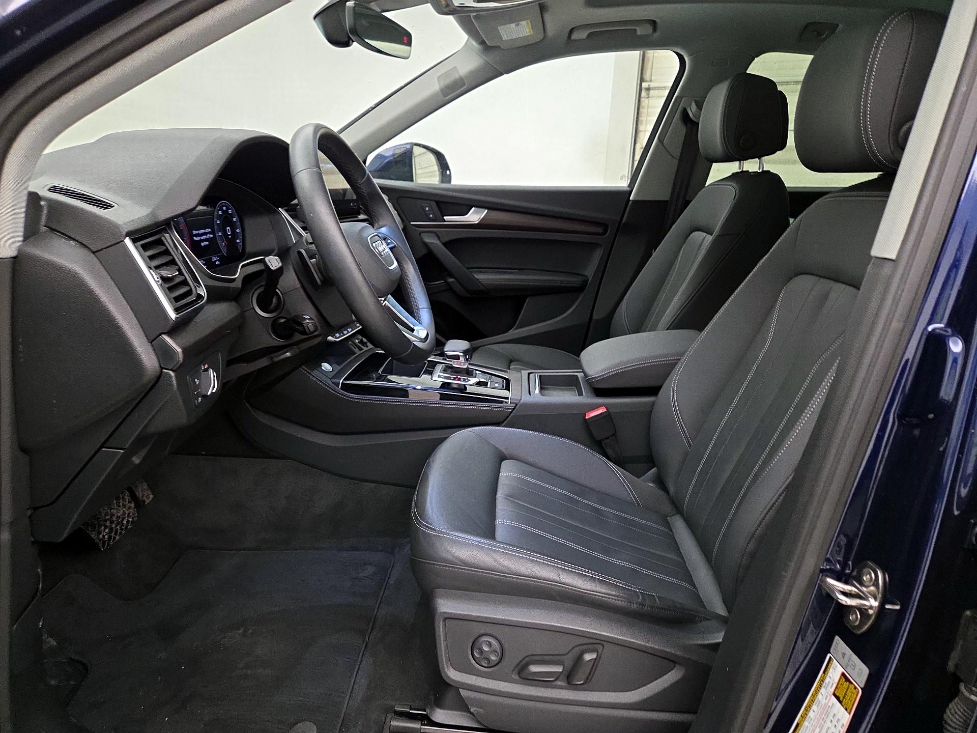 Thumbnail: 2022 Audi Q5 - 11