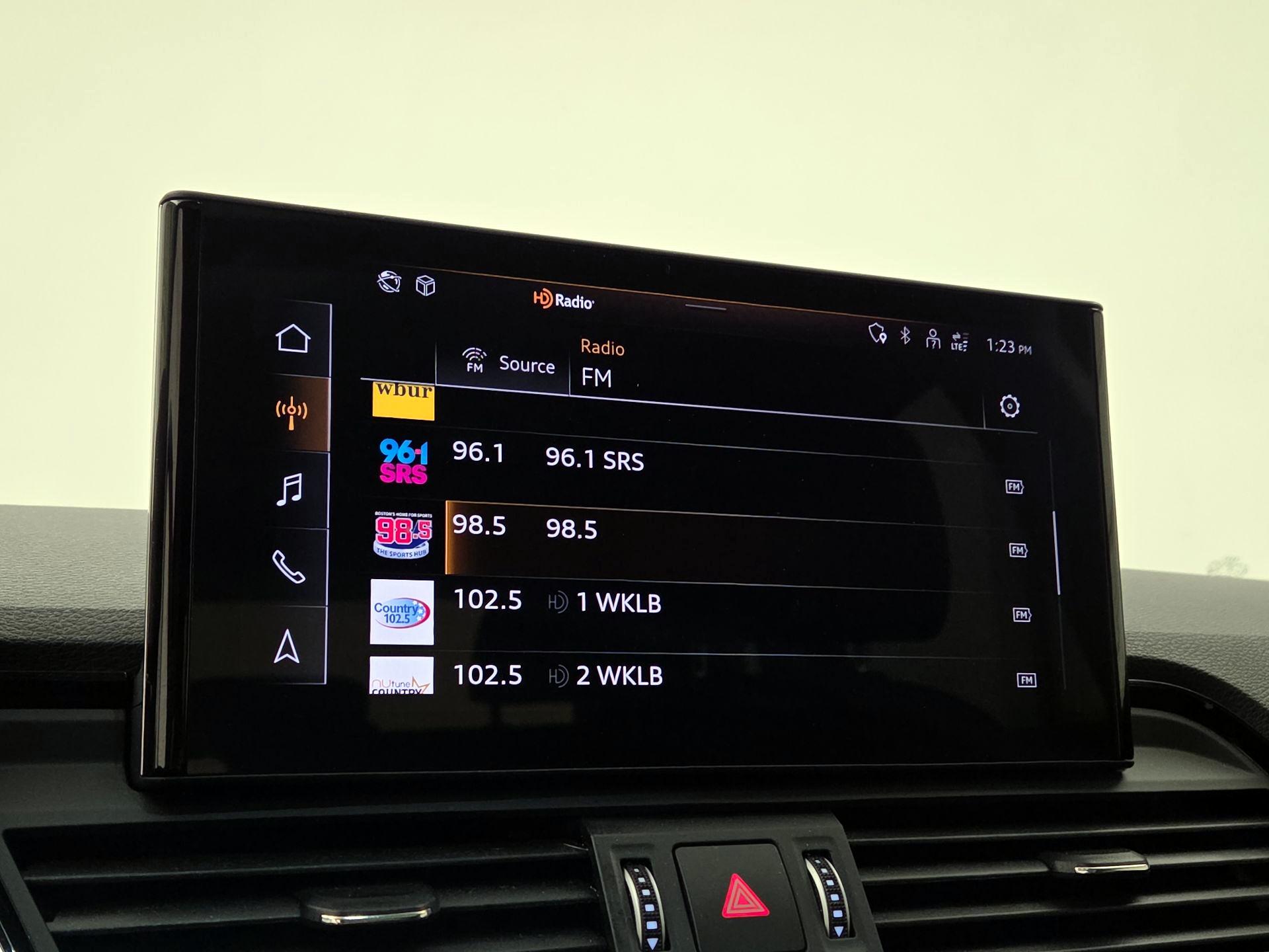 Thumbnail: 2022 Audi Q5 - 15