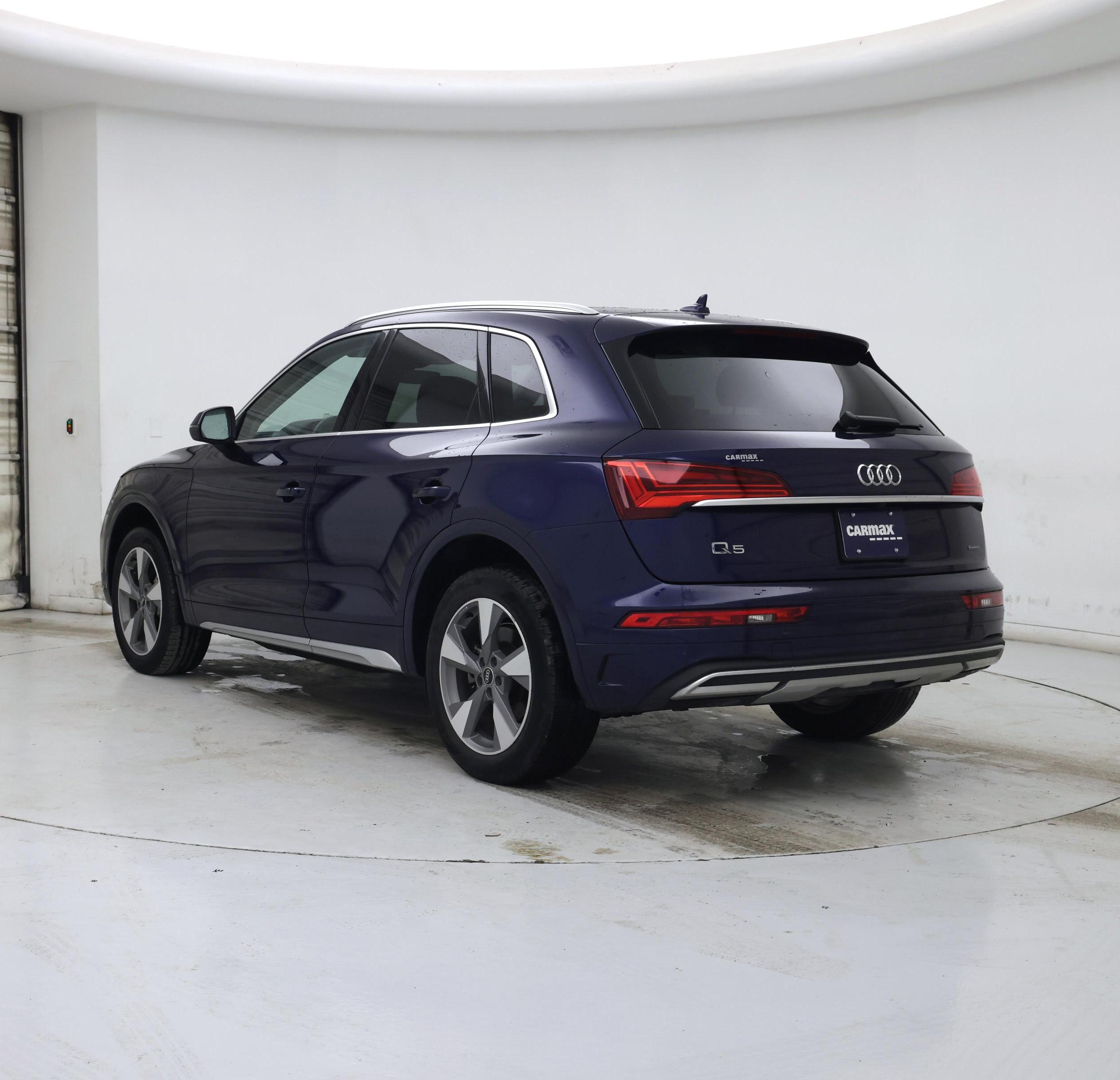 Thumbnail: 2022 Audi Q5 - 2