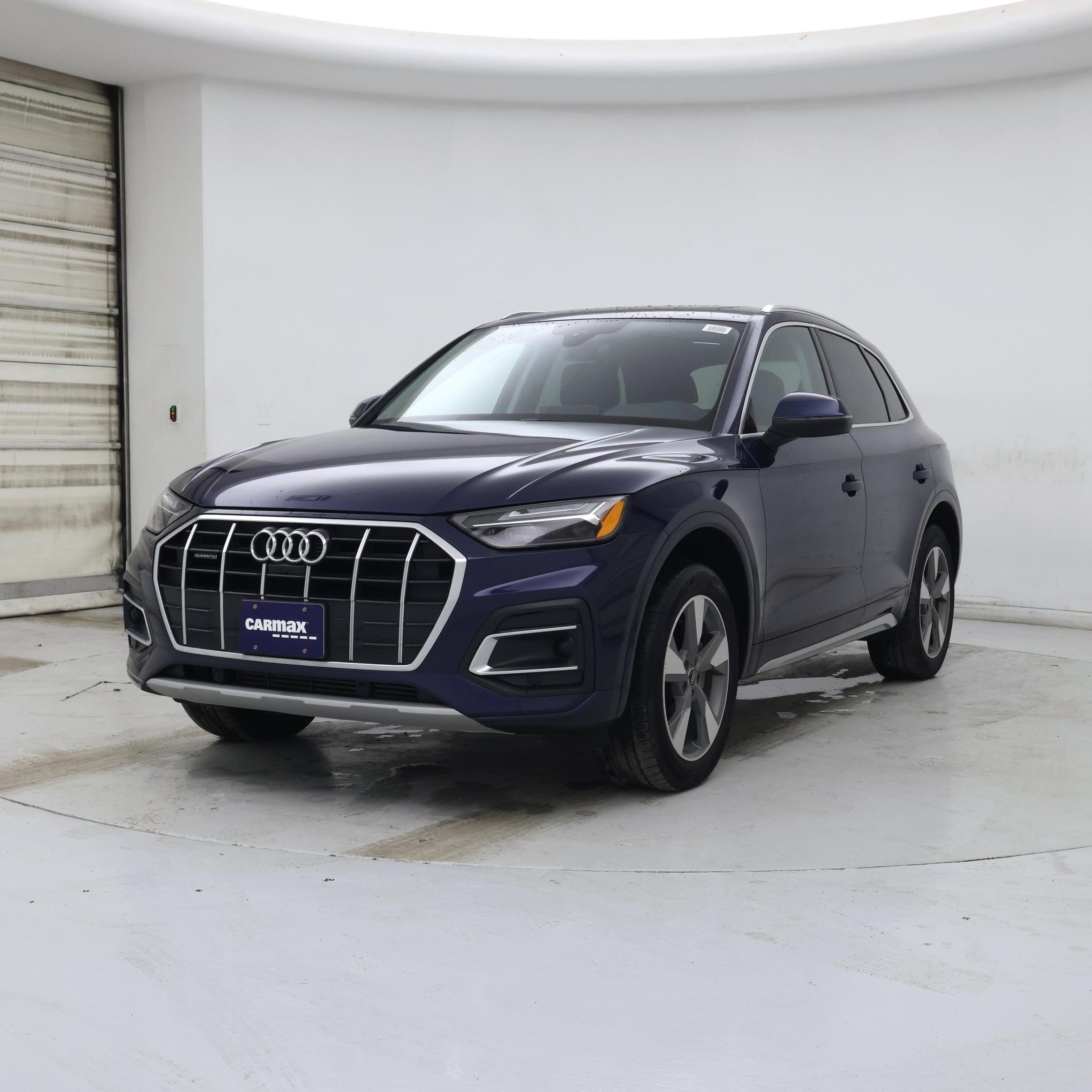 Thumbnail: 2022 Audi Q5 - 4