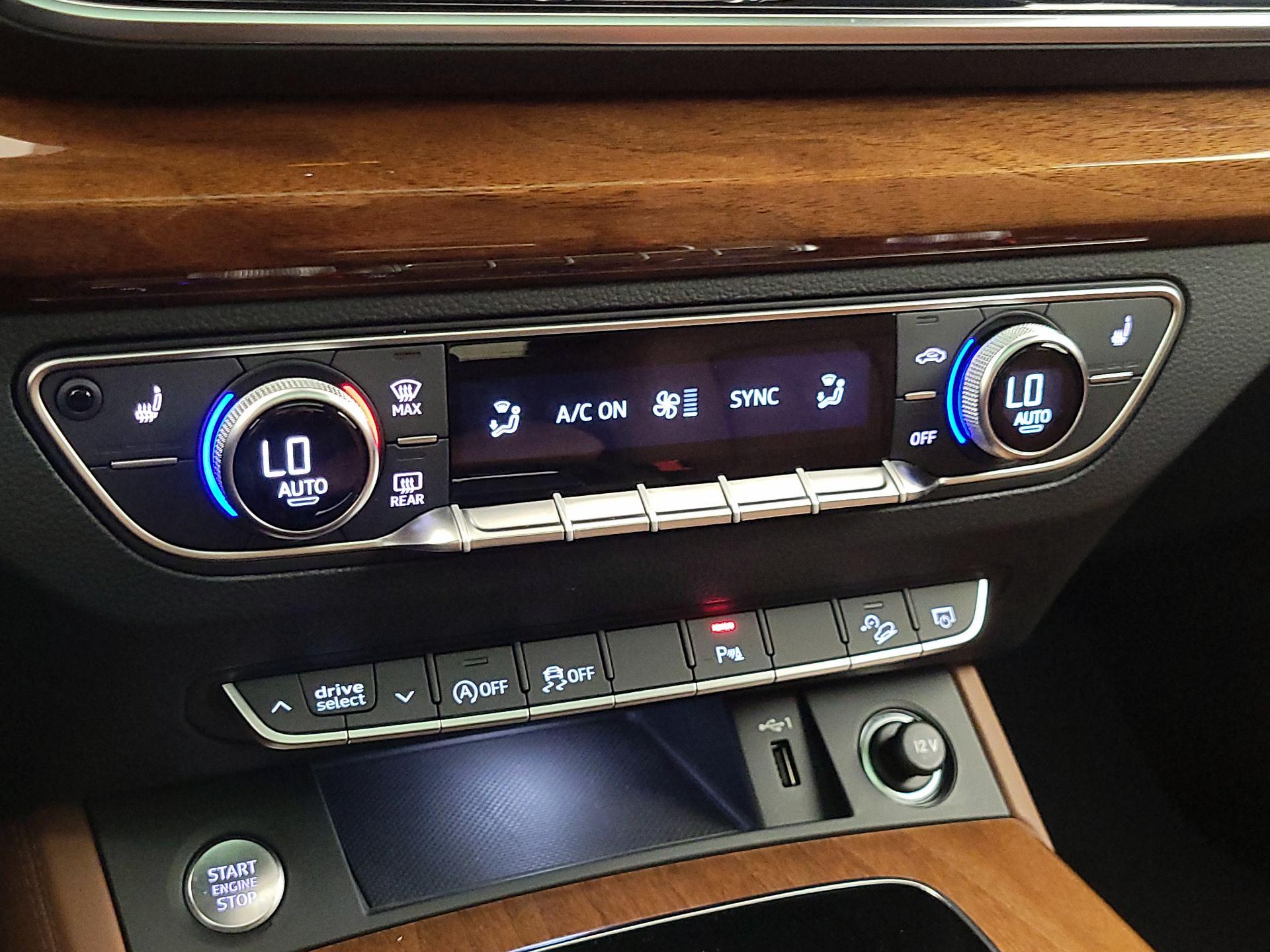 Thumbnail: 2022 Audi Q5 - 17