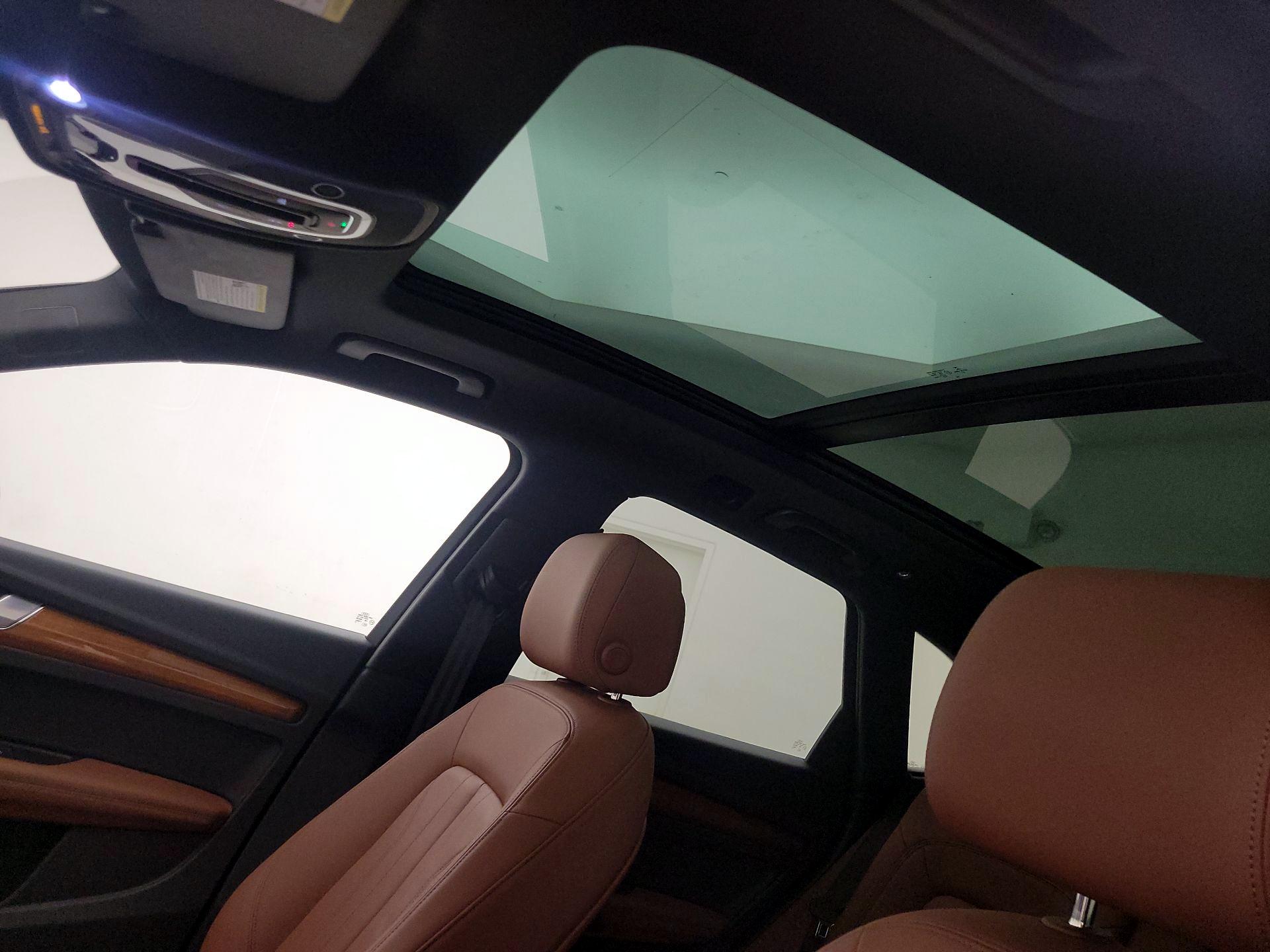 Thumbnail: 2022 Audi Q5 - 20