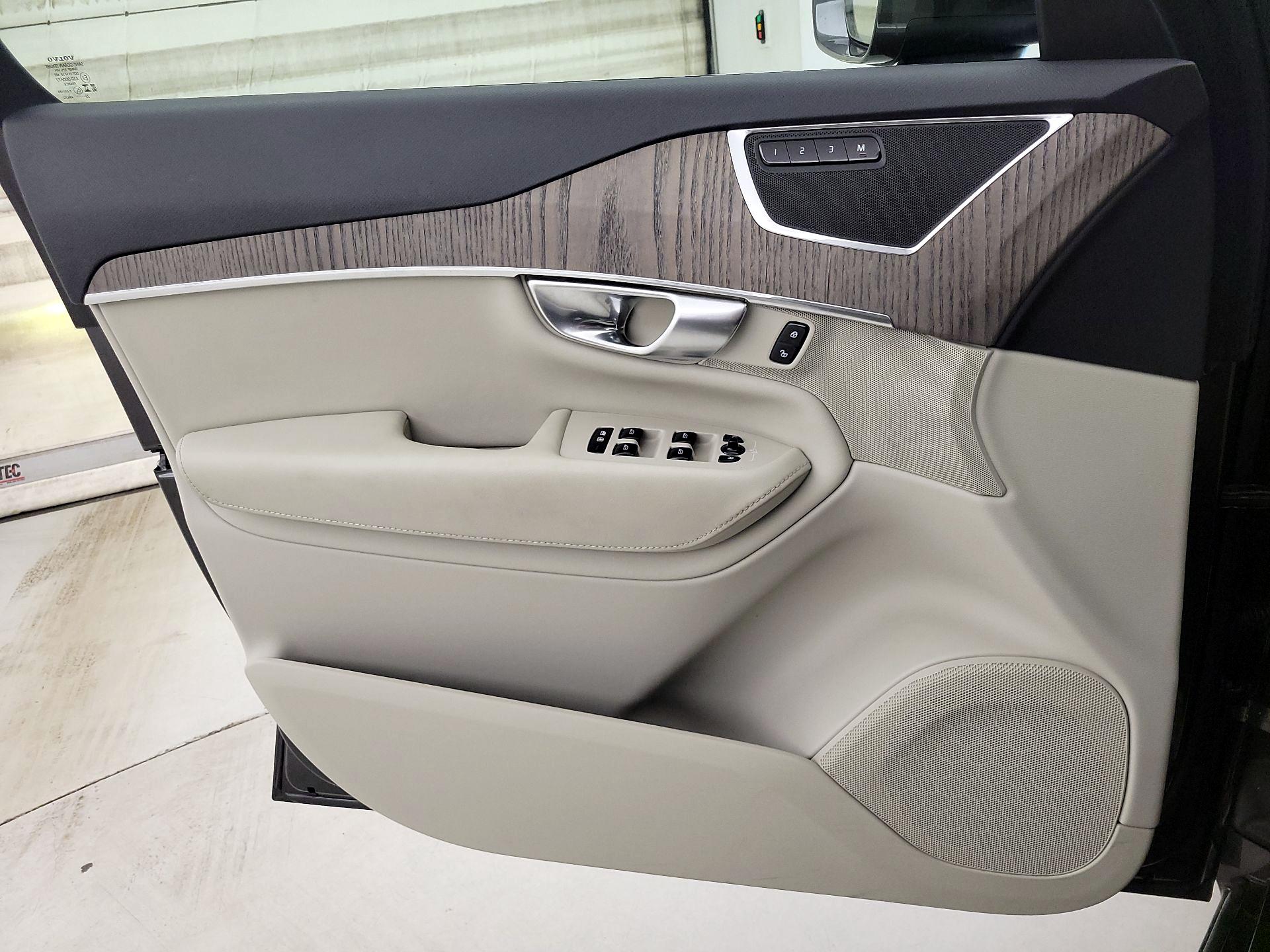 Thumbnail: 2024 Volvo XC90 - 12