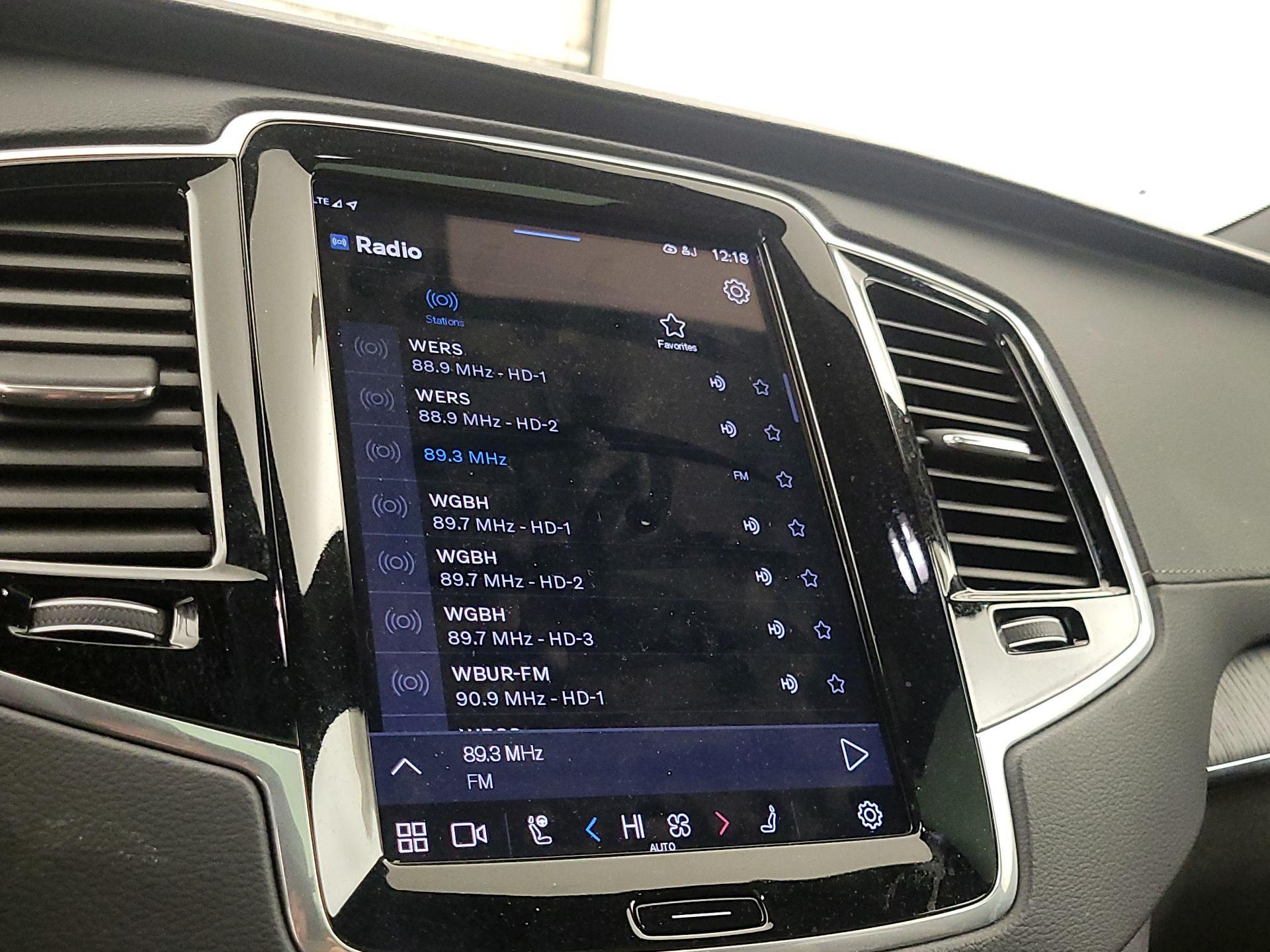 Thumbnail: 2023 Volvo XC90 - 15