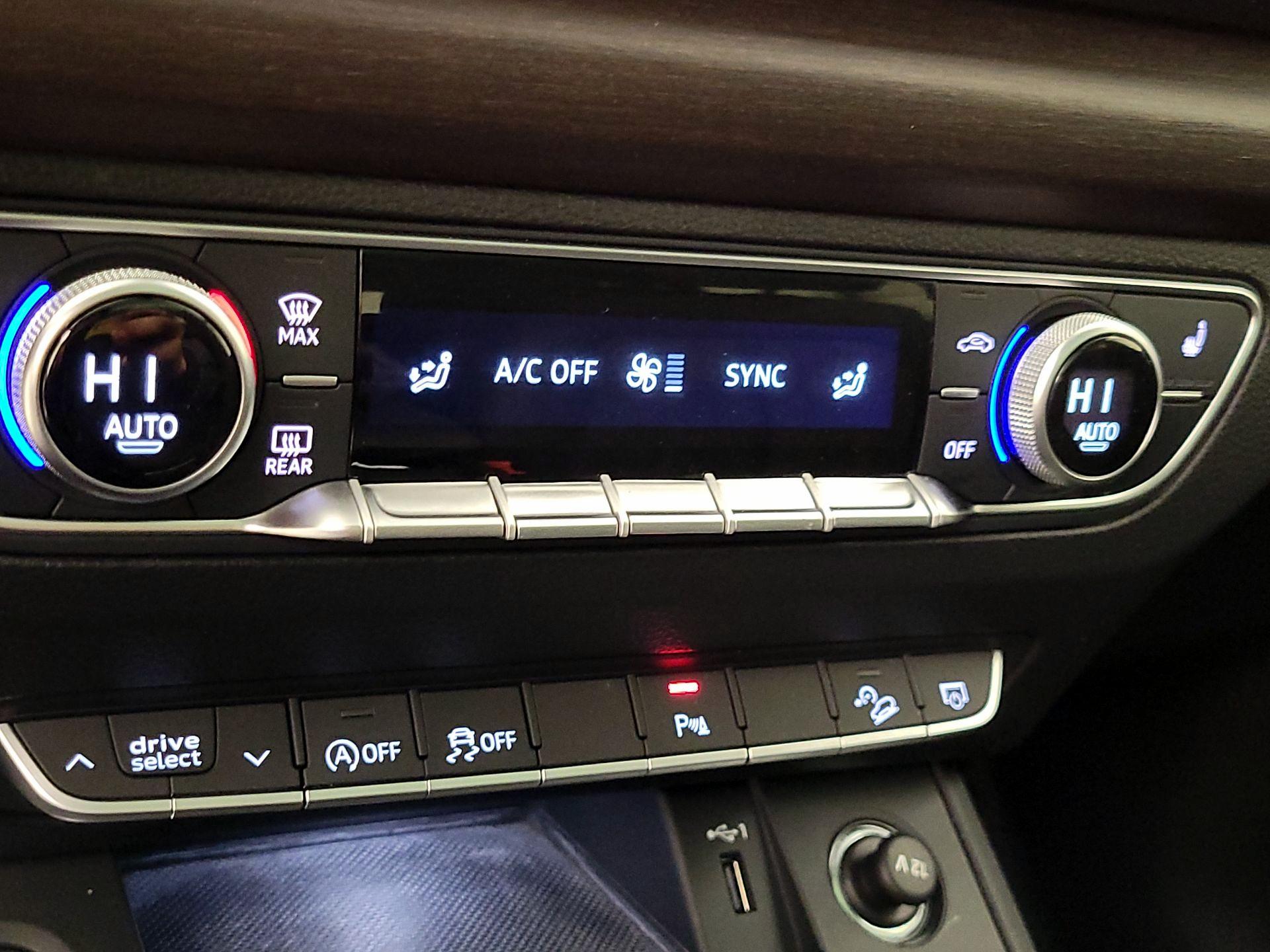 Thumbnail: 2022 Audi Q5 - 16