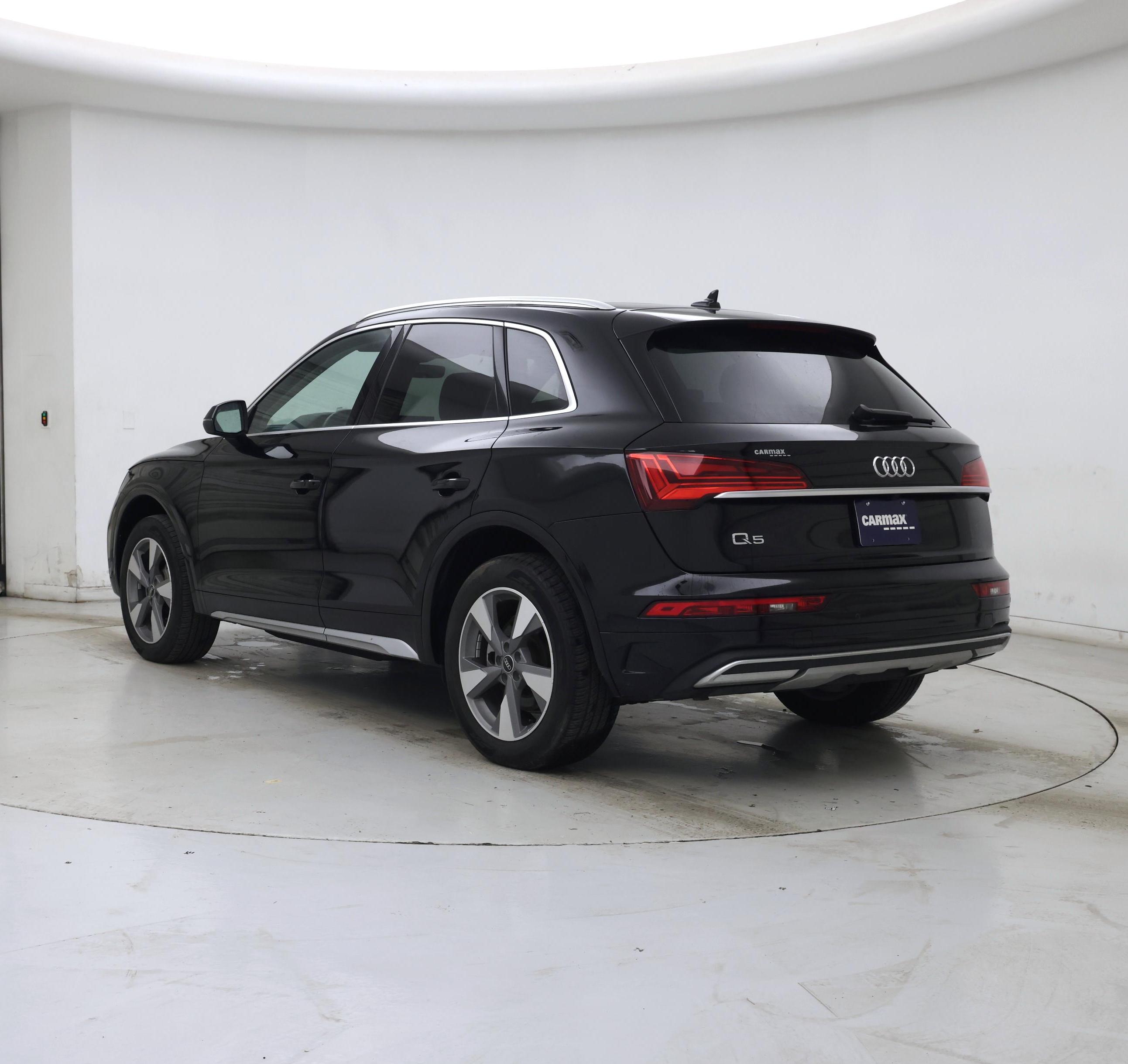 Thumbnail: 2022 Audi Q5 - 2