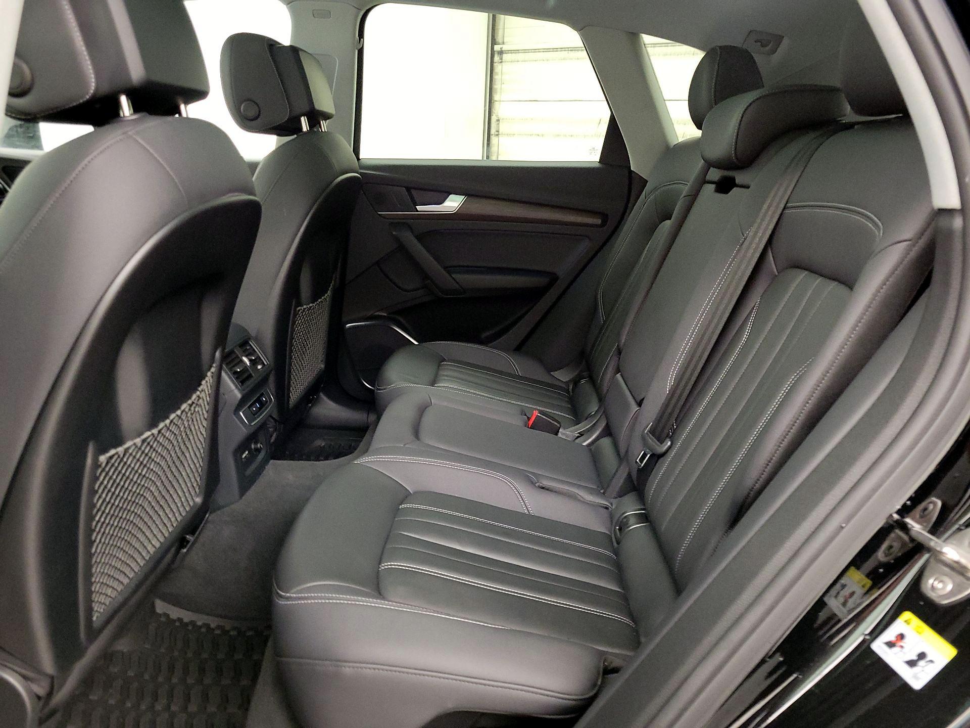 Thumbnail: 2022 Audi Q5 - 20