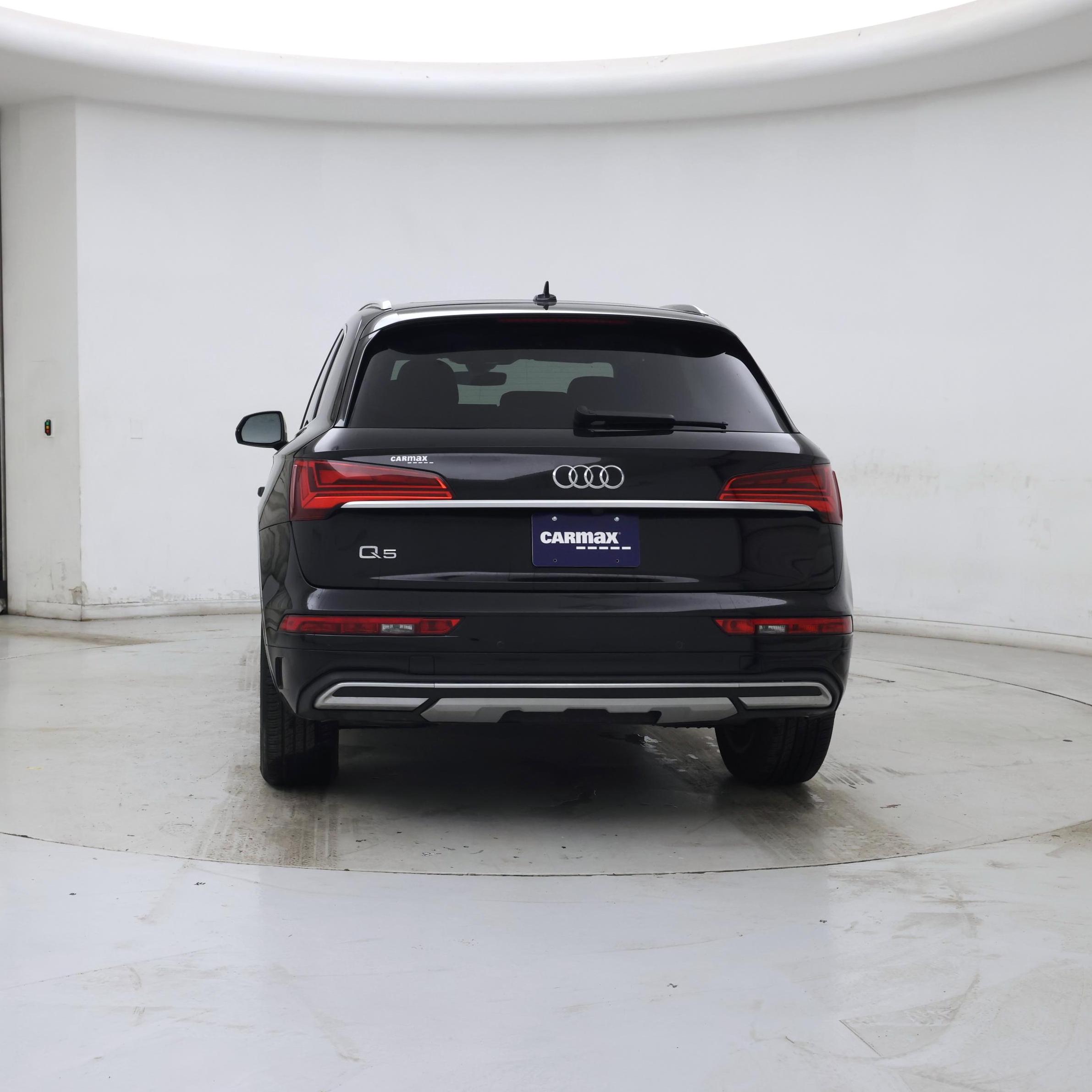 Thumbnail: 2022 Audi Q5 - 6