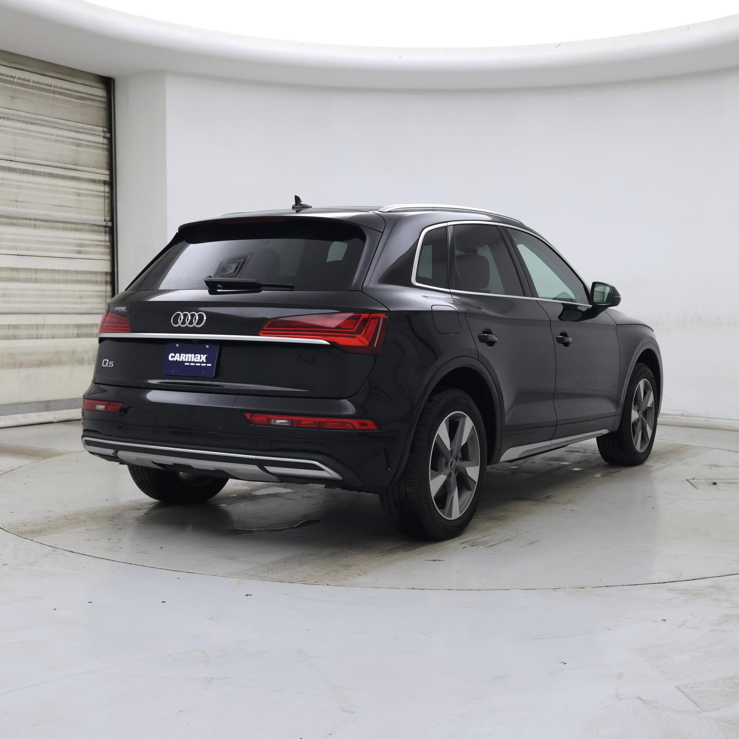 Thumbnail: 2022 Audi Q5 - 8