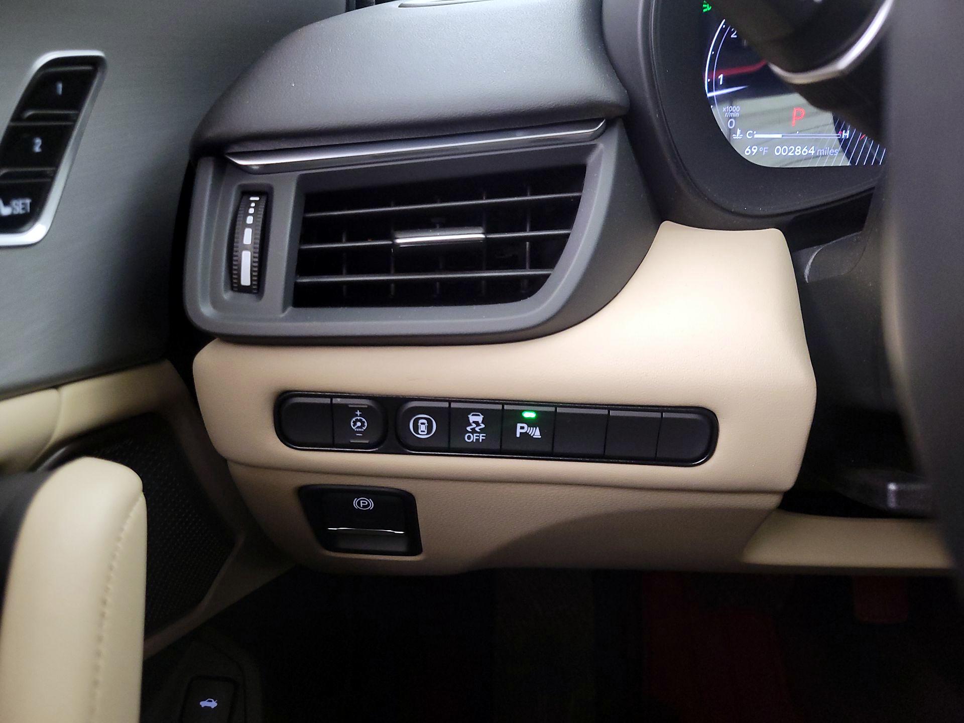 Thumbnail: 2025 Acura TLX - 13