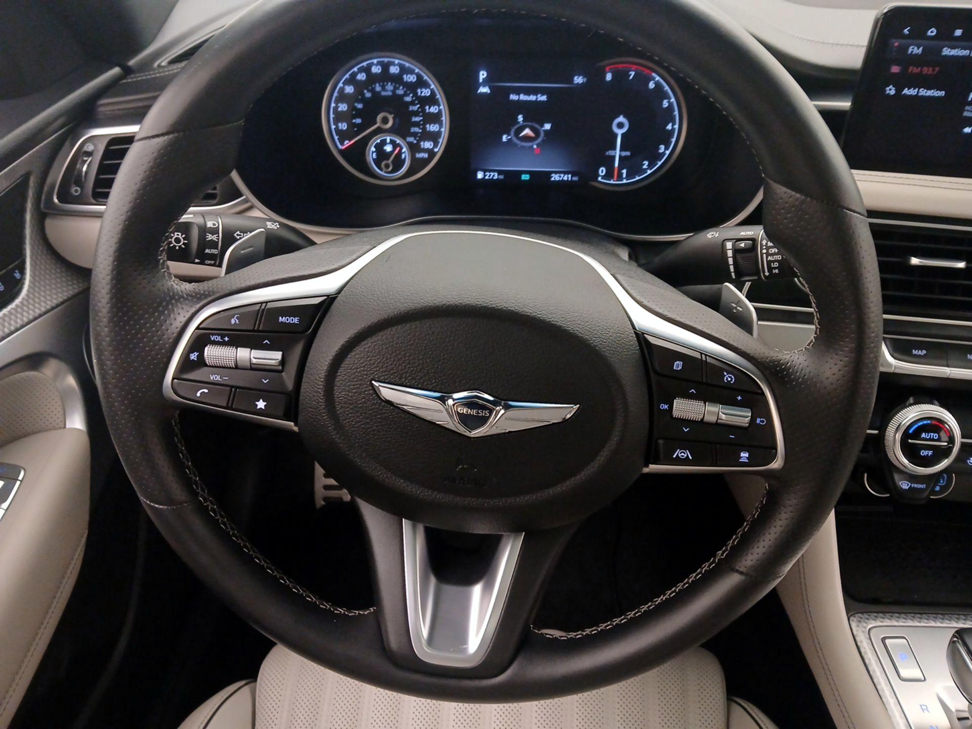 Thumbnail: 2022 Genesis G70 - 10