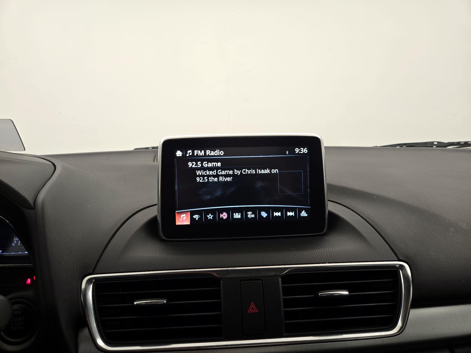 Thumbnail: 2015 Mazda Mazda3 - 16